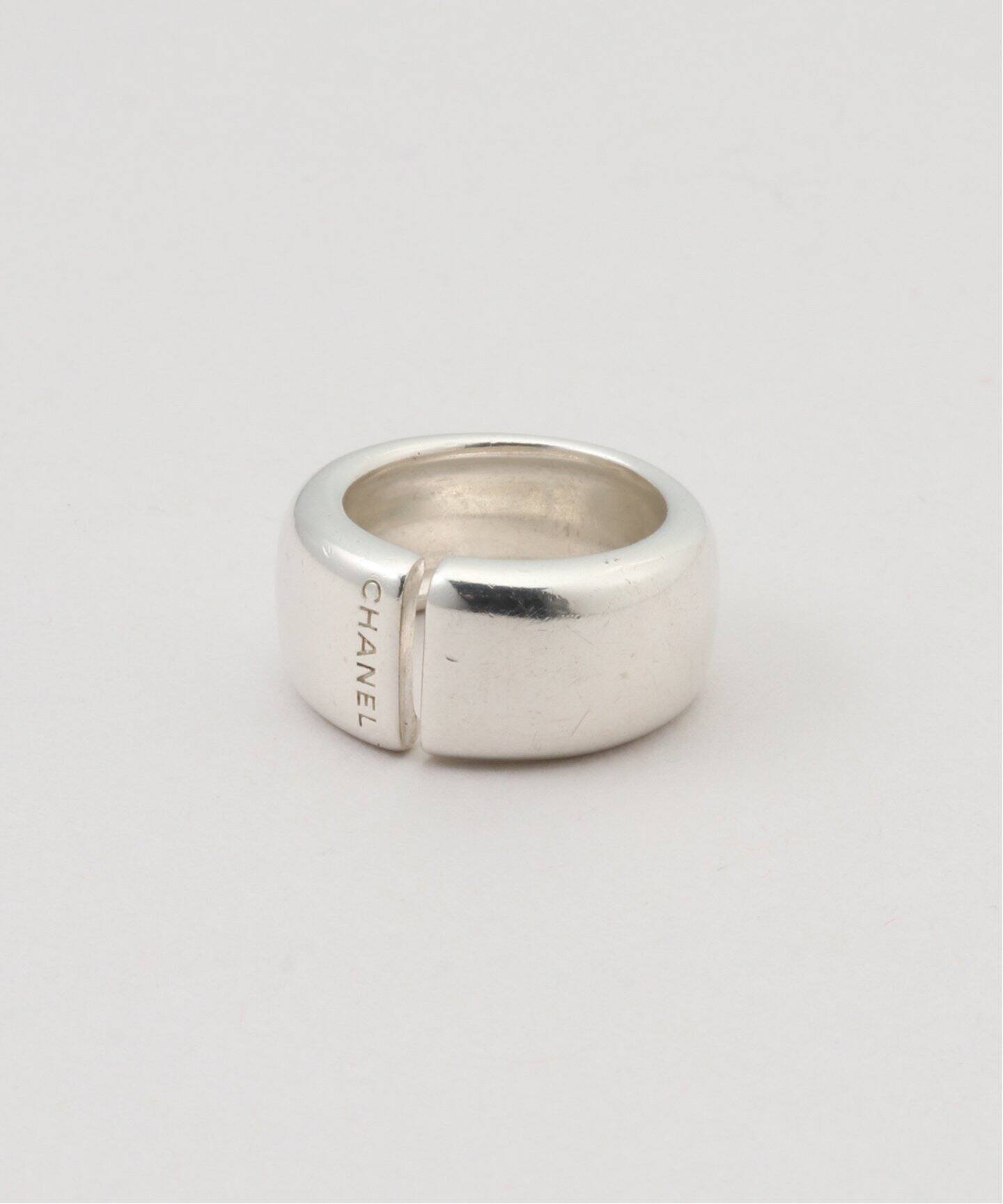 VINTAGE CHANEL/シャネル】リング logo wide cuff（リング）｜ENSEMBLE 