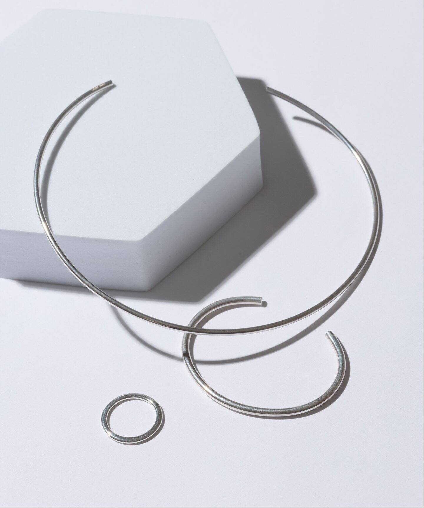 Spick&span SAMH by LILAS シルバーワイドバングル未使用 Spick&span SAMH by LILAS シルバーワイドバングル未使用 - メルカリ