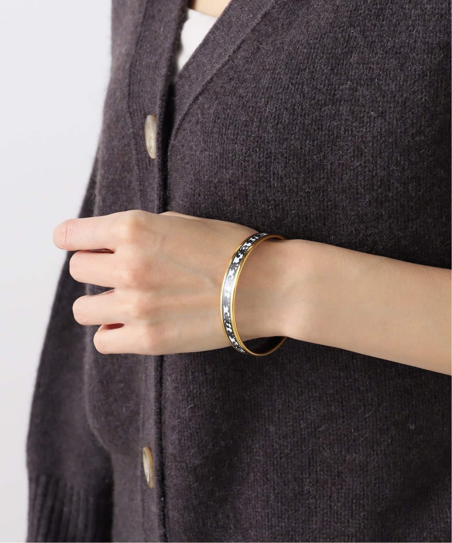HERMES ホワイトバングル VINTAGE HERMES/エルメス】Email bangle pm white（ブレスレット
