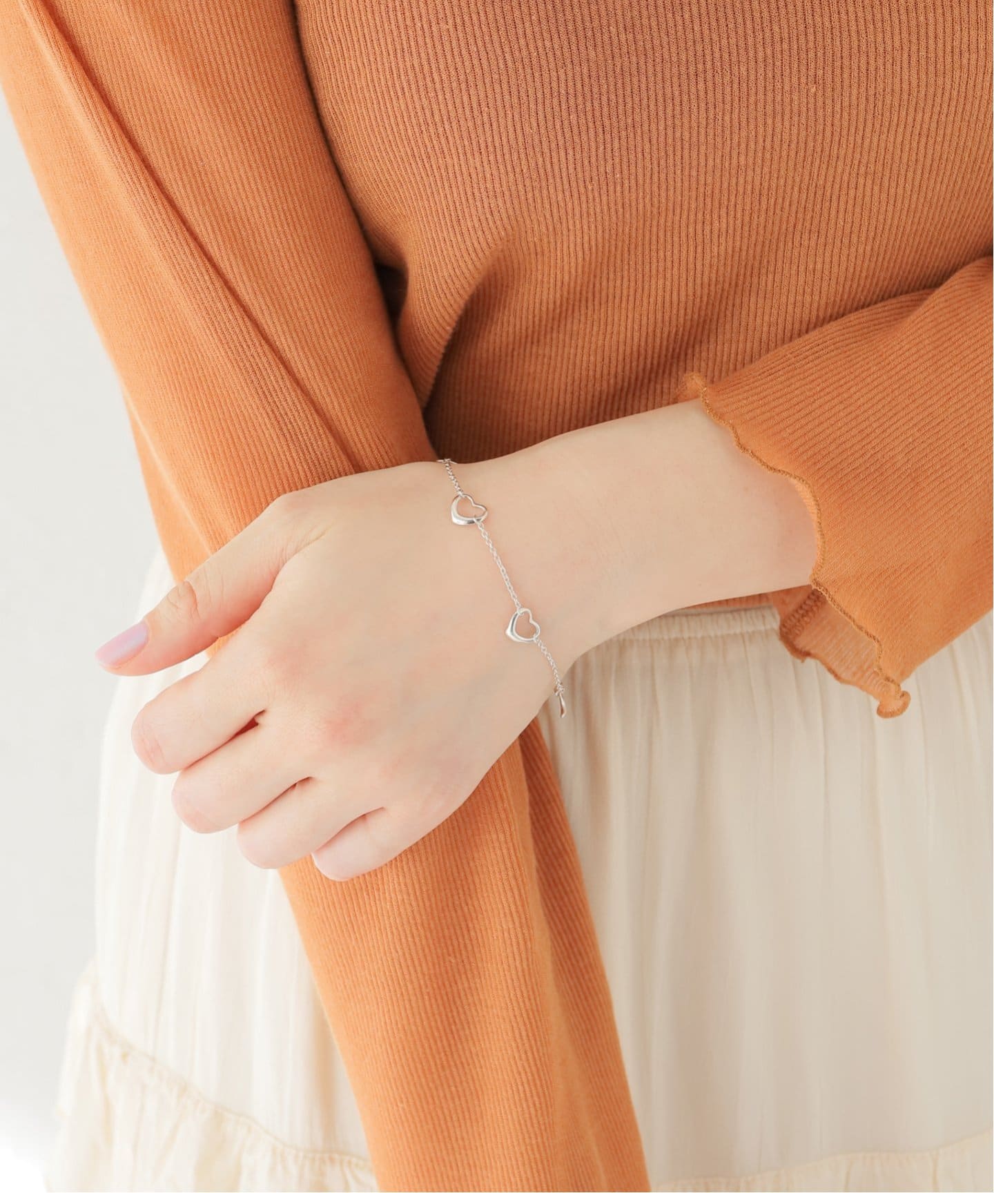 Tiffany ブレスレット　バングル　オープン　ノット　ハート TIFFANY&Co. 新品同様 ティファニー ラブ ノット バングル