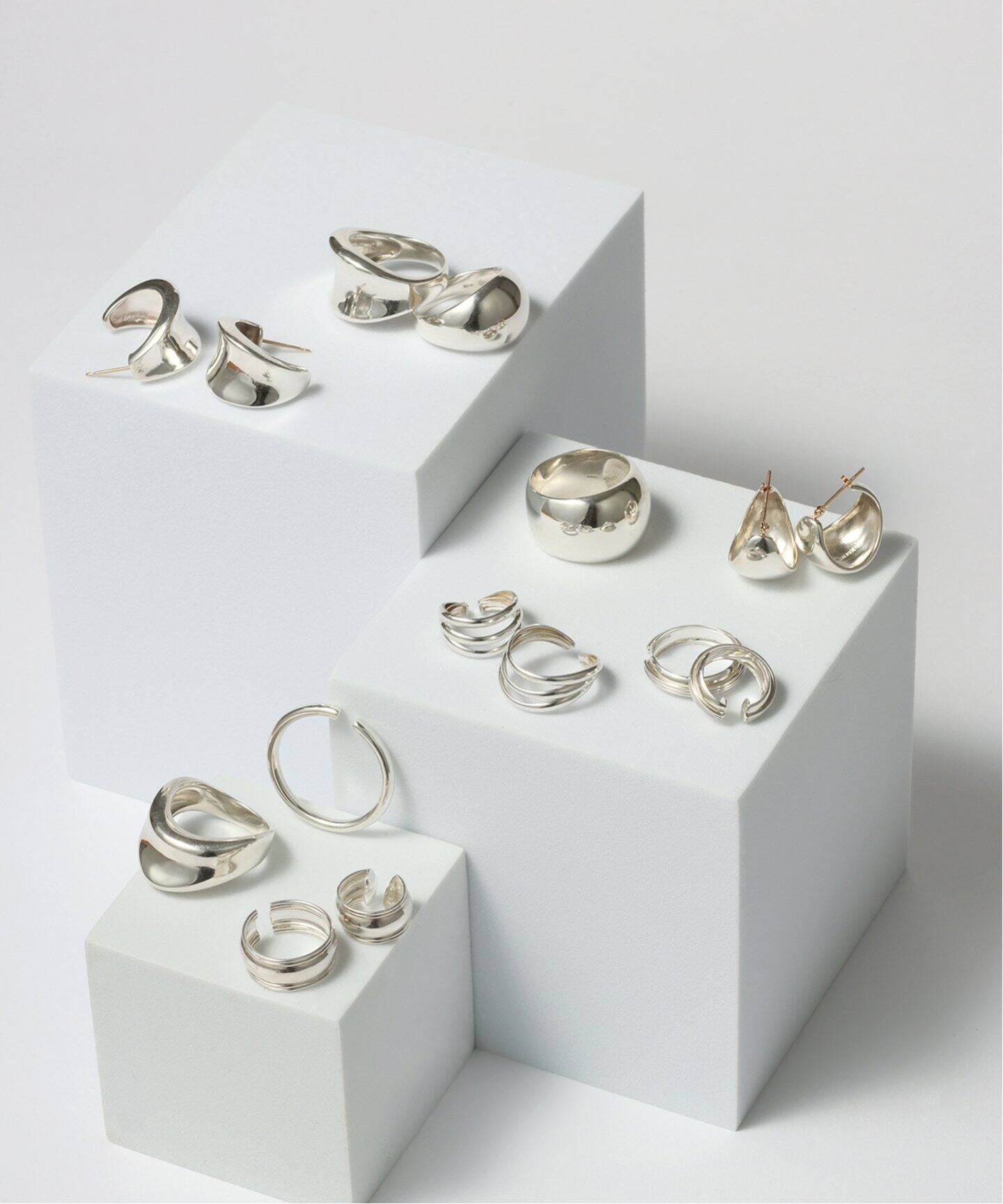 予約》【SAMH by LILAS】ワイド月甲丸ピアス SV（両耳）（ピアス（両耳 
