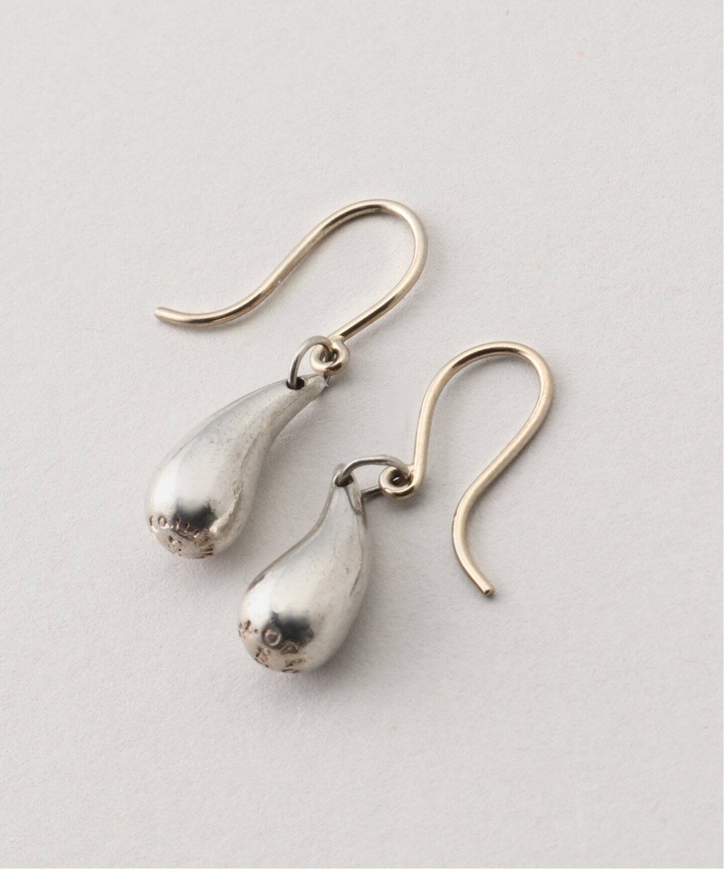 VINTAGE TIFFANY&Co./ティファニー】Teardrop pierce(両耳)（ピアス 