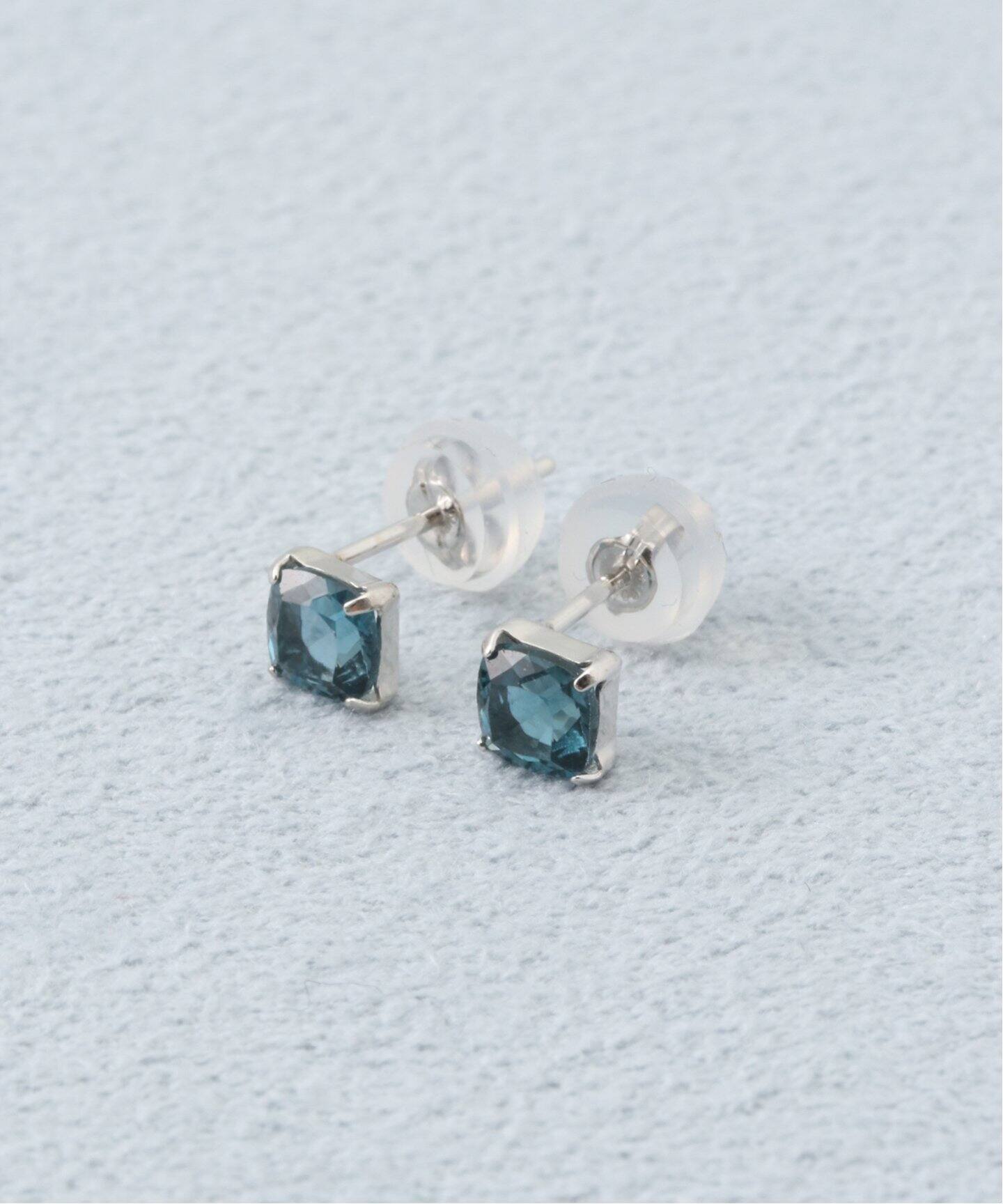 PT ロンドンブルートパーズ ピアス(両耳)（ピアス（両耳用 