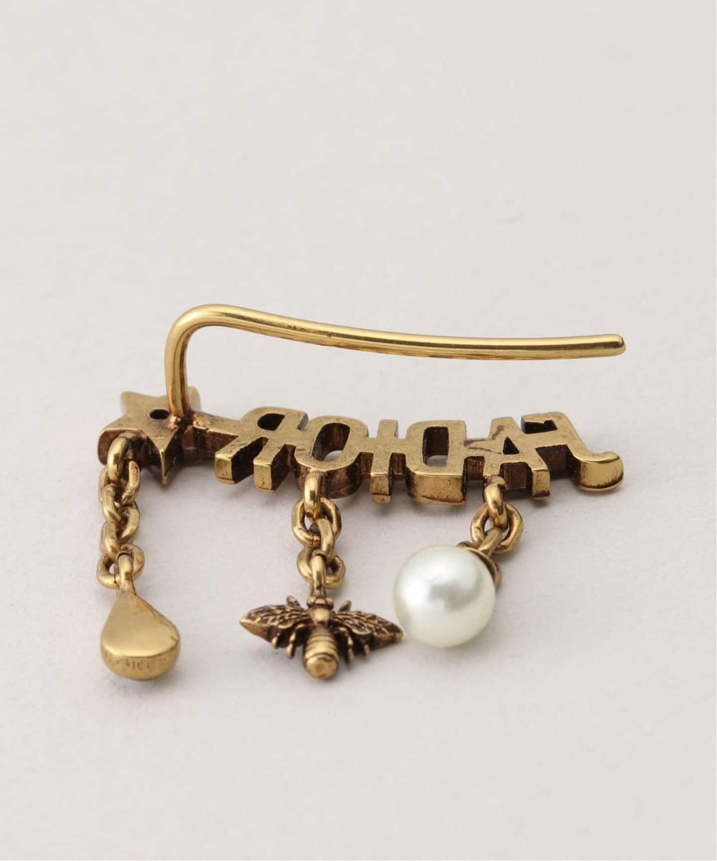 【精巧な細工♪】ディオール★ピアス ギフトに大人気♡】ディオール ピアス 入手困難 (Dior/ピアス
