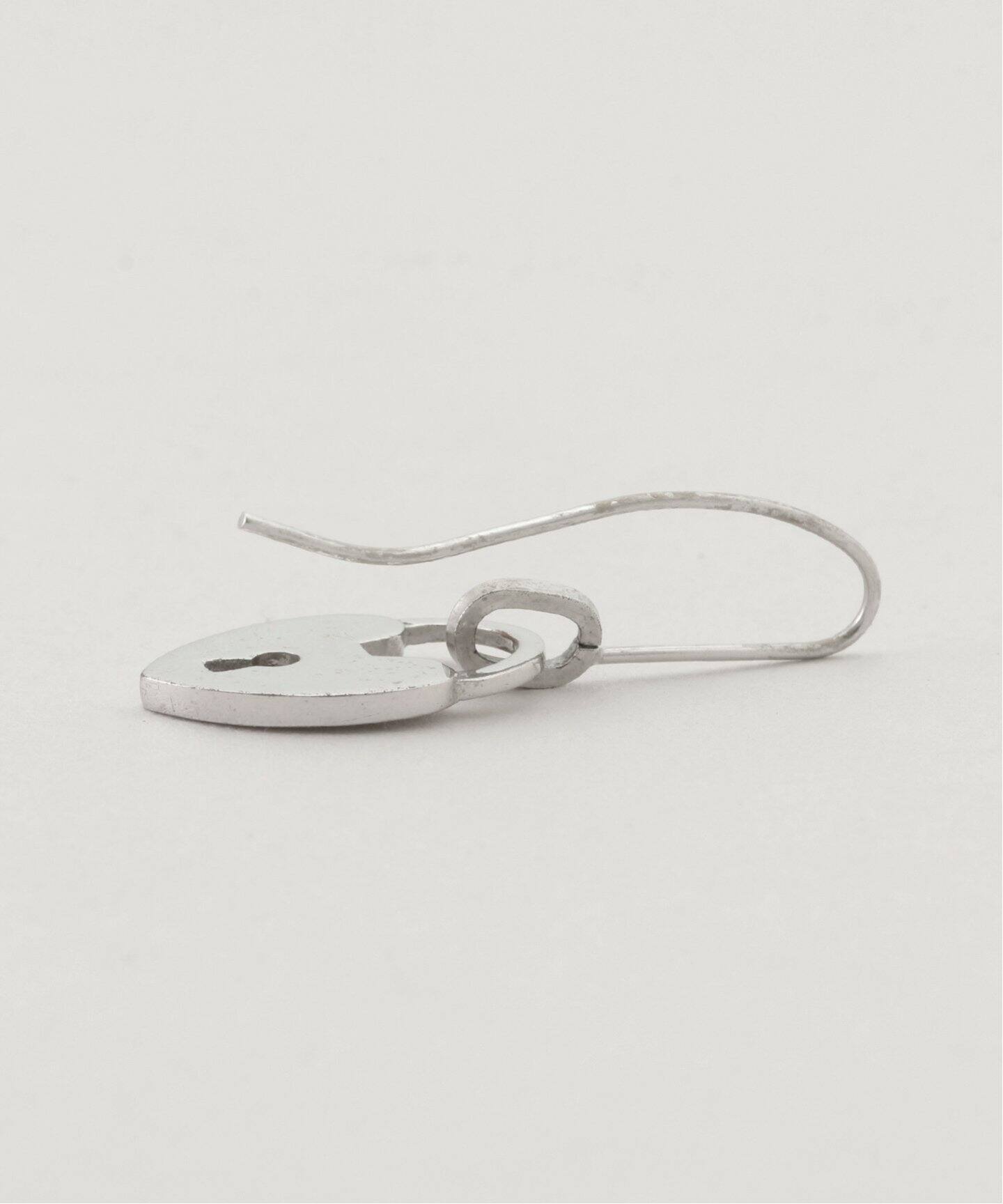 VINTAGE DIOR/ディオール】 pirece heartlock hook(両耳