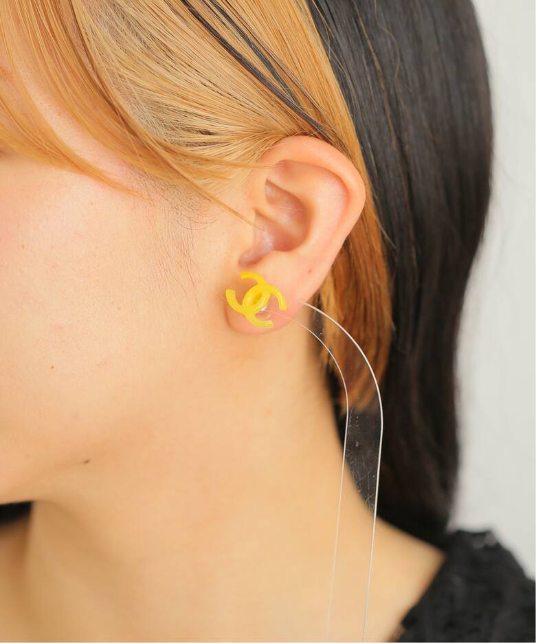 VINTAGE CHANEL/シャネル】ピアス logo(両耳)（ピアス（両耳用  