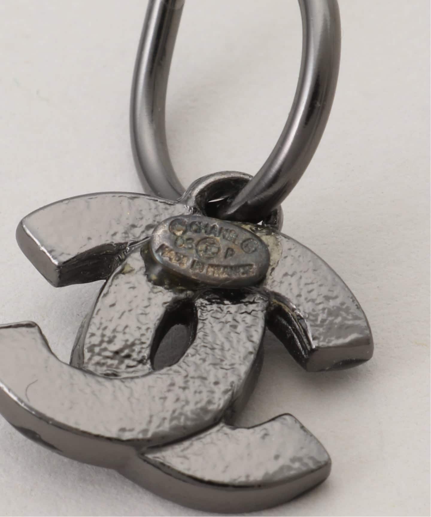 VINTAGE CHANEL/シャネル】pierce rs logo hoop (両耳)（ピアス（両耳