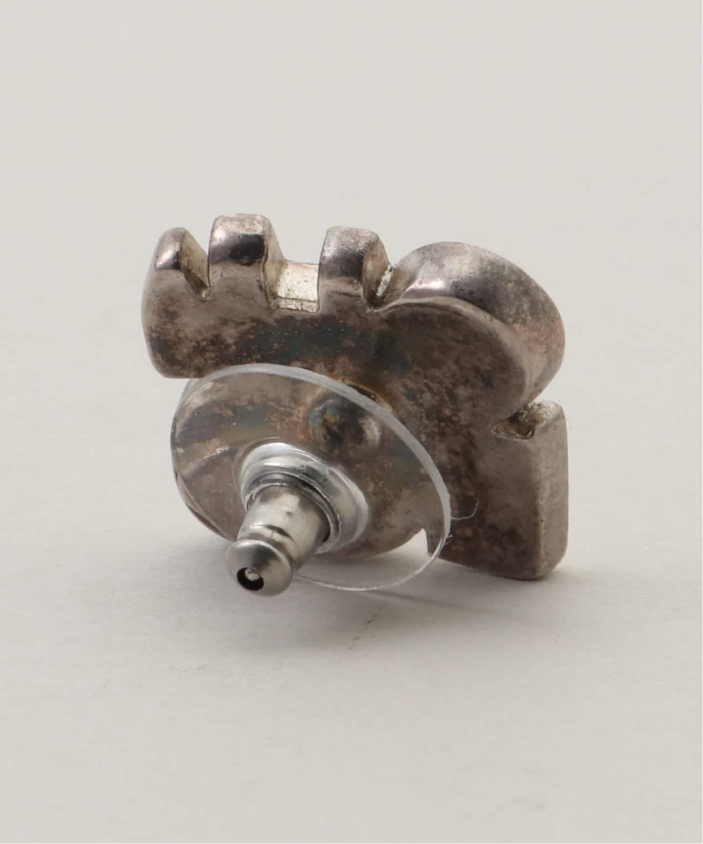 VINTAGE CHANEL/シャネル】pierce square logo (両耳)（ピアス（両耳用