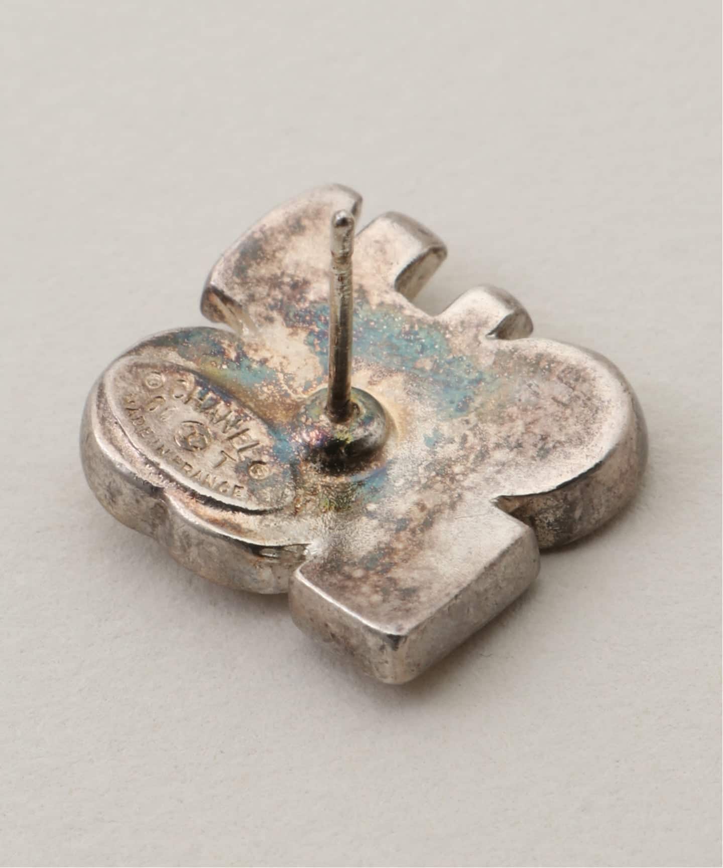 VINTAGE CHANEL/シャネル】pierce square logo (両耳)（ピアス（両耳用