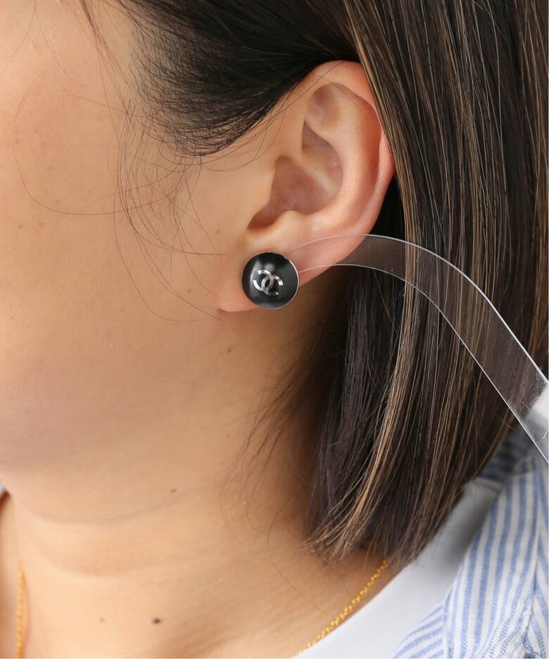 VINTAGE CHANEL/シャネル】 pierce logo round (両耳)（ピアス（両耳用 