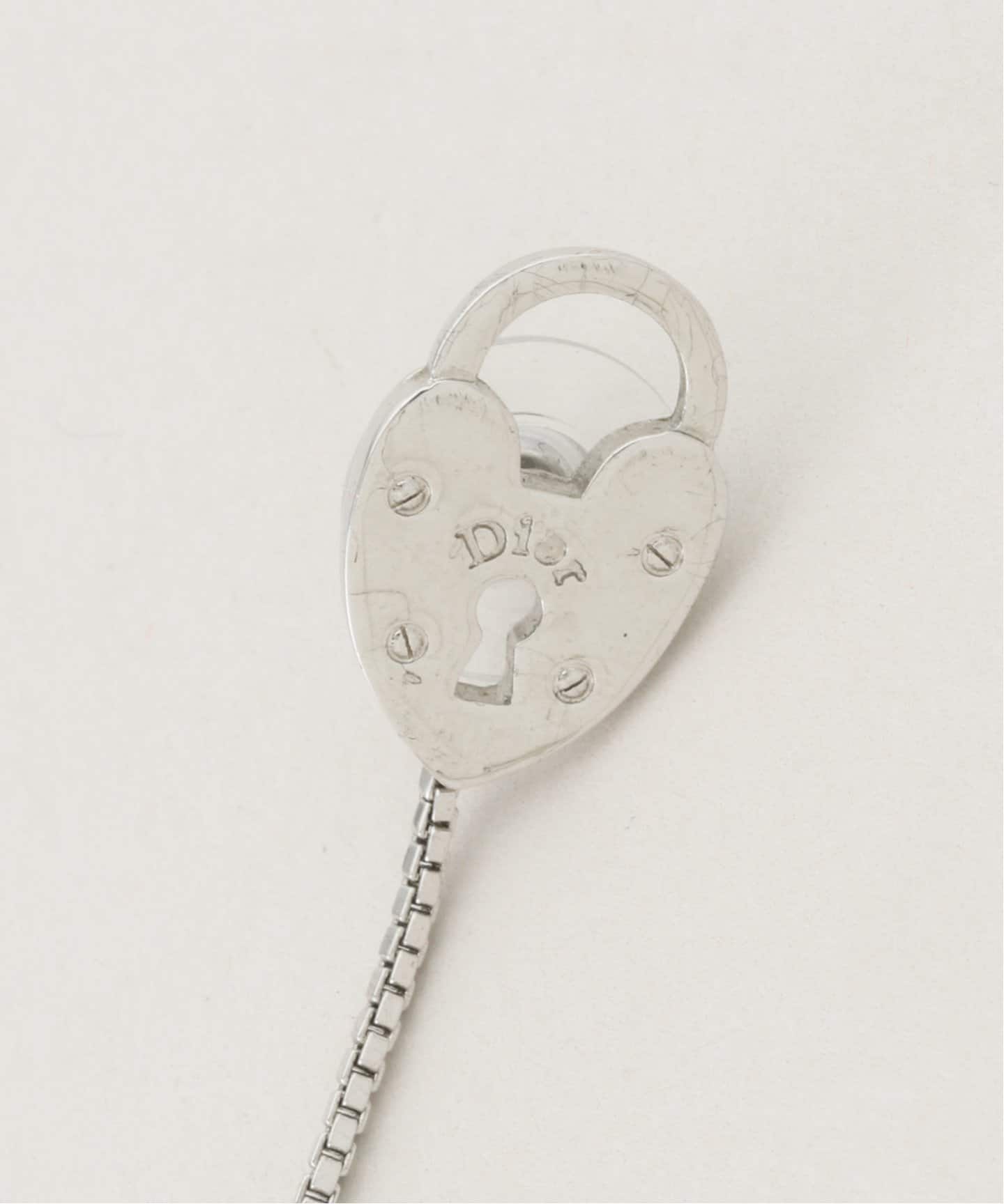 【残りわずか】 Dior ハート型ロックと鍵のピアスもう片方 アクセサリー