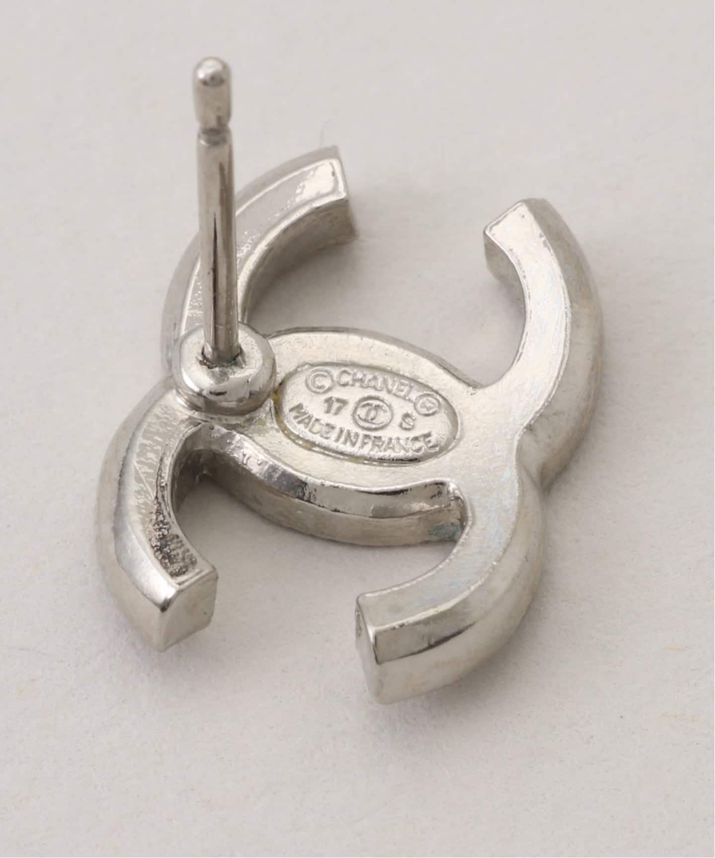 CHANEL/シャネル】pierce rs logo bi-color(両耳)（ピアス（両耳用