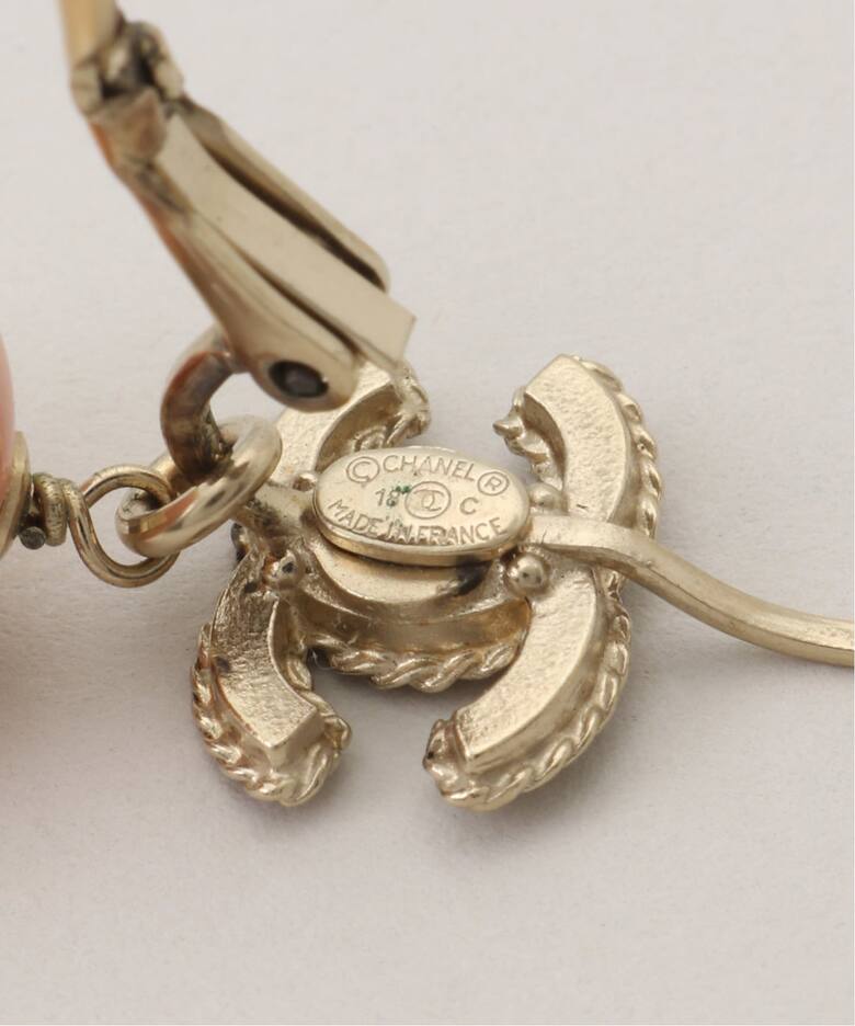 CHANEL/シャネル】pierce hoop logo marble pearl(両耳)（ピアス（両耳 