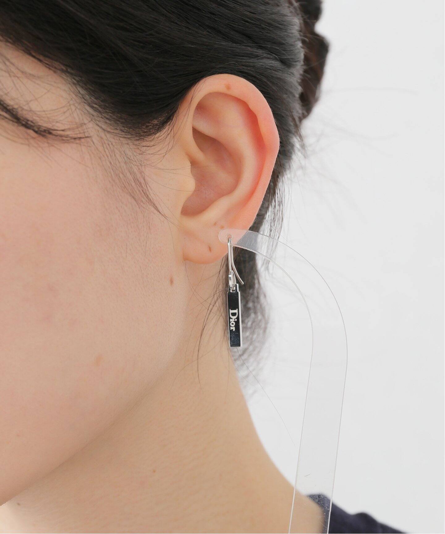 VINTAGE DIOR/ディオール】 pierce logo bar(両耳)(ピアス(両耳用 VINTAGE DIOR/ディオール】 pierce logo bar(両耳)(ピアス(両耳用