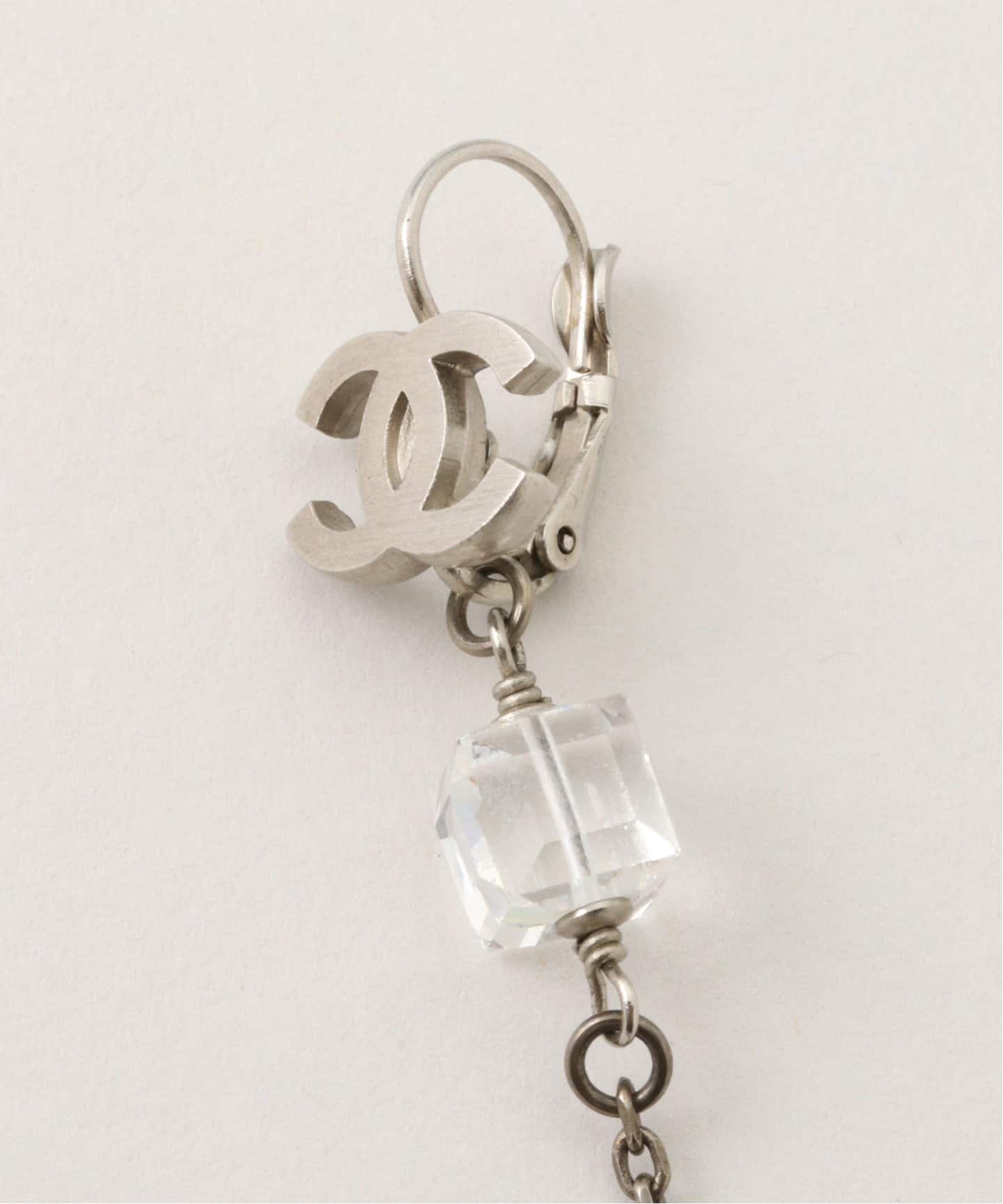 VINTAGE CHANEL/シャネル】 pierce logo acrylic cube chain(両