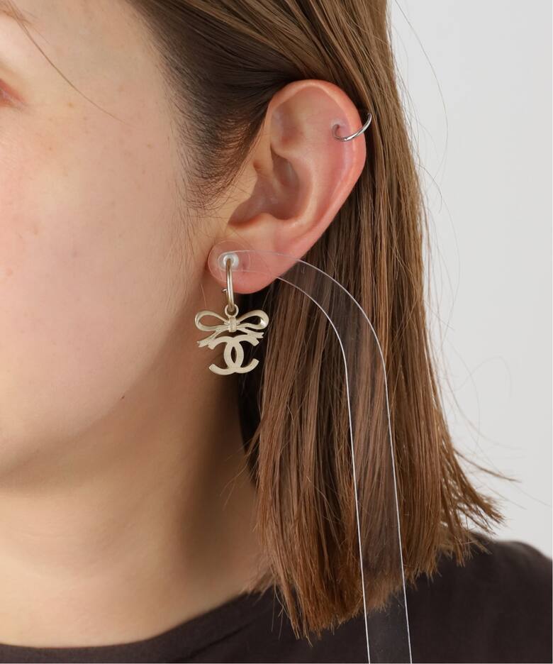 VINTAGE CHANEL/シャネル】Pierce hoop logo ribbon(両耳)（ピアス（両 