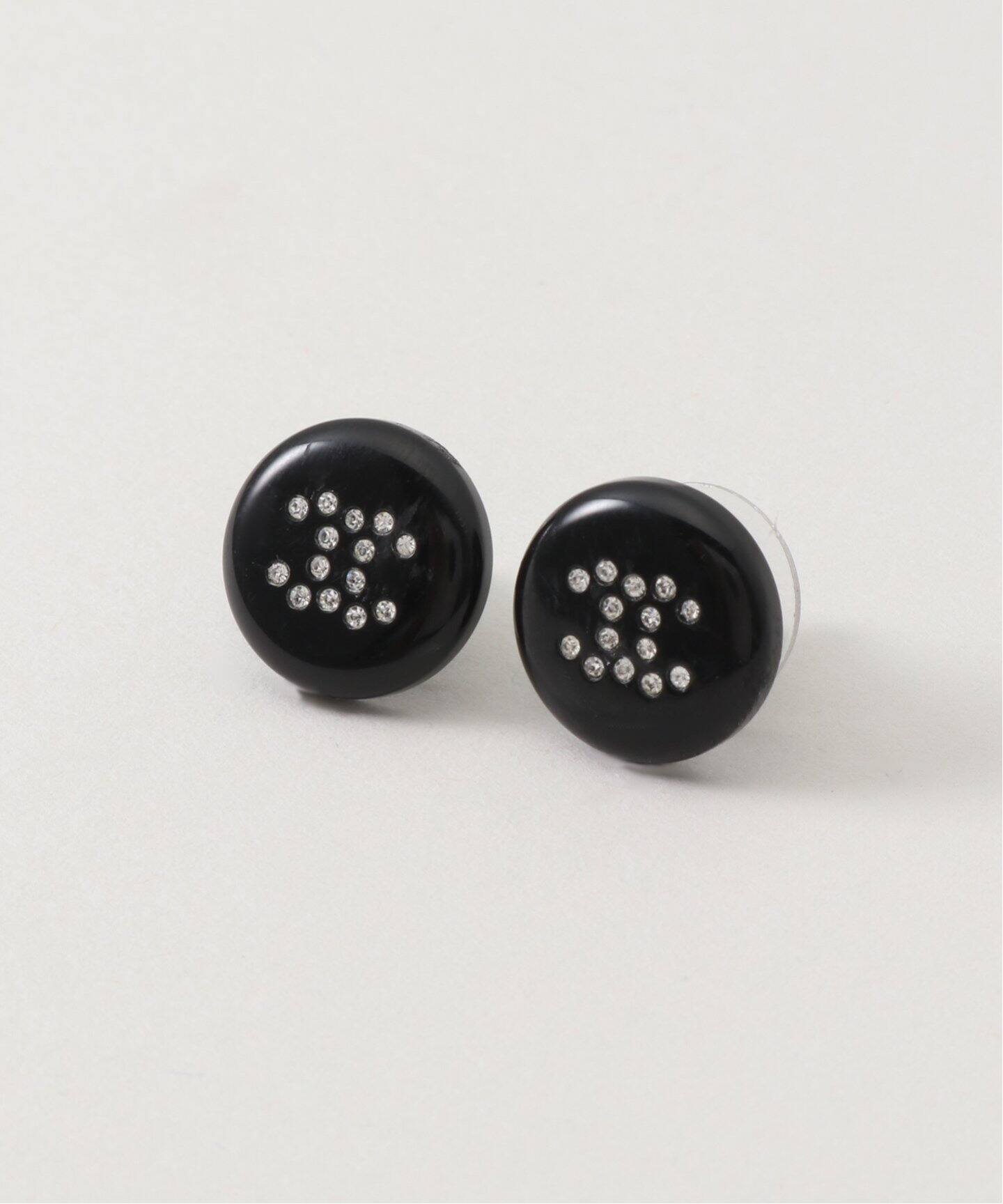 VINTAGE CHANEL/シャネル】 pierce logo rs black round(両耳)（ピアス  