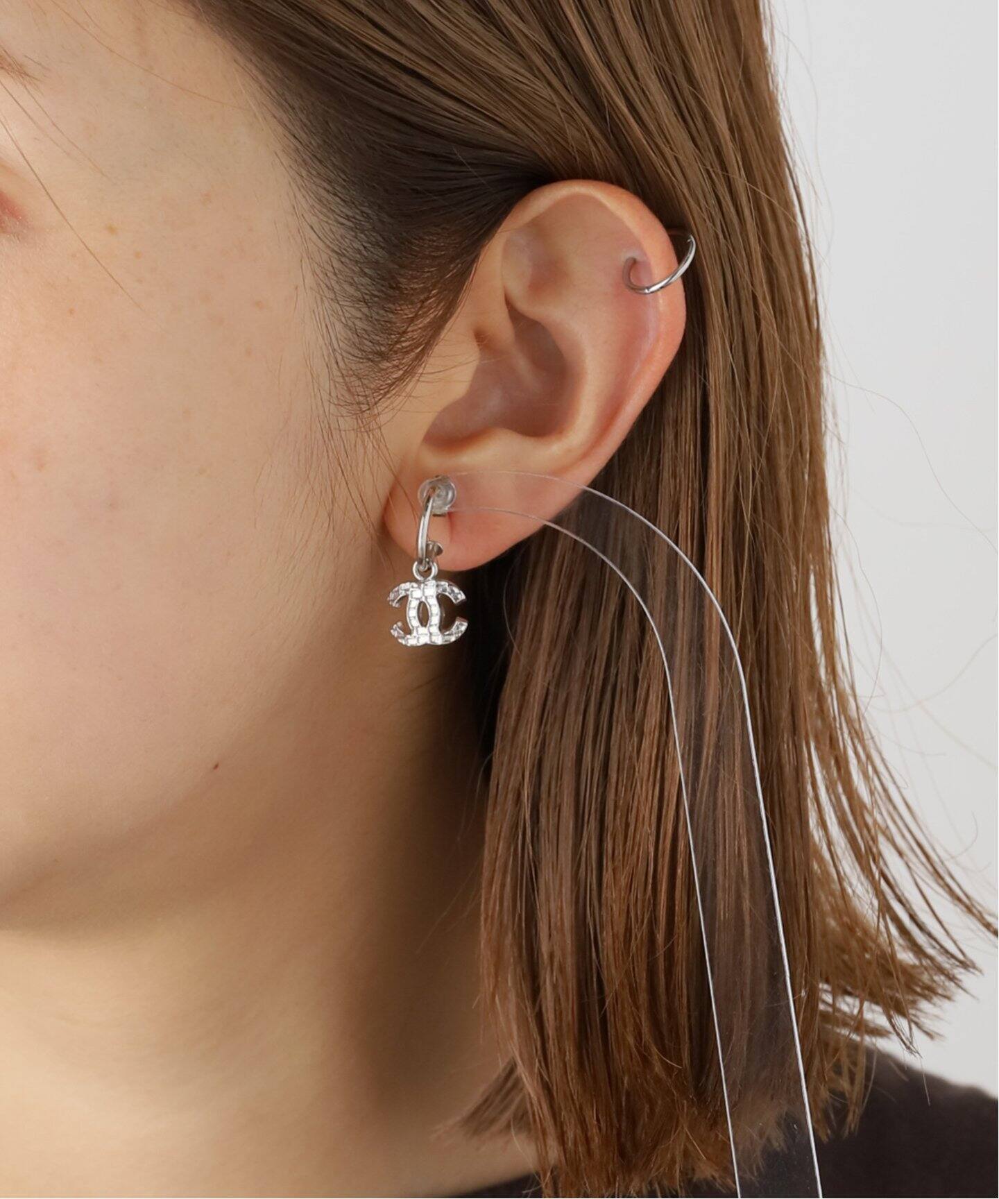 VINTAGE CHANEL/シャネル】Pierce logo hoop(両耳)（ピアス（両耳用  