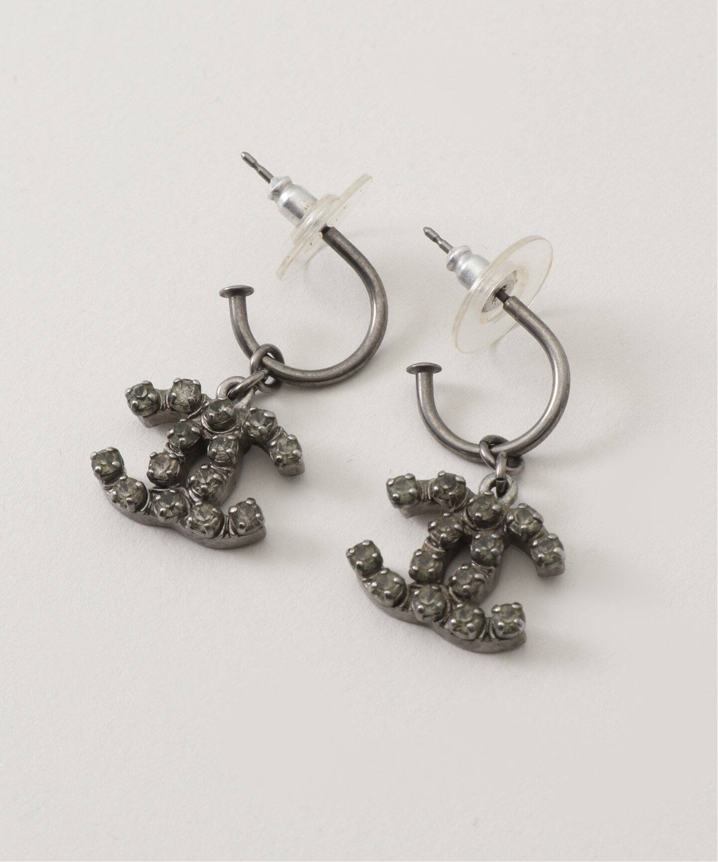 VINTAGE CHANEL/シャネル】pierce logo rs glitter hoop(両耳)（ピアス 