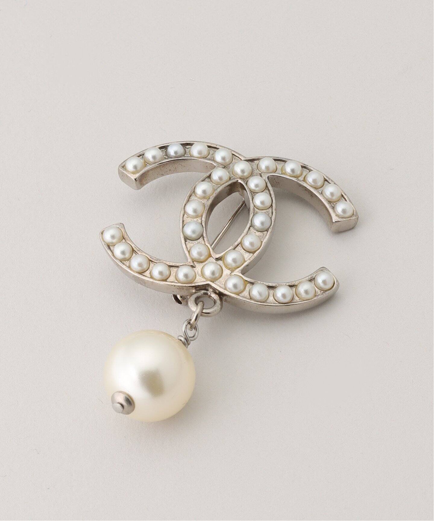 家族共通の垢　vintage Old CHANEL ブローチ？　チャーム CHANEL SALE シャネル ヴィンテージ ブローチ ココマーク