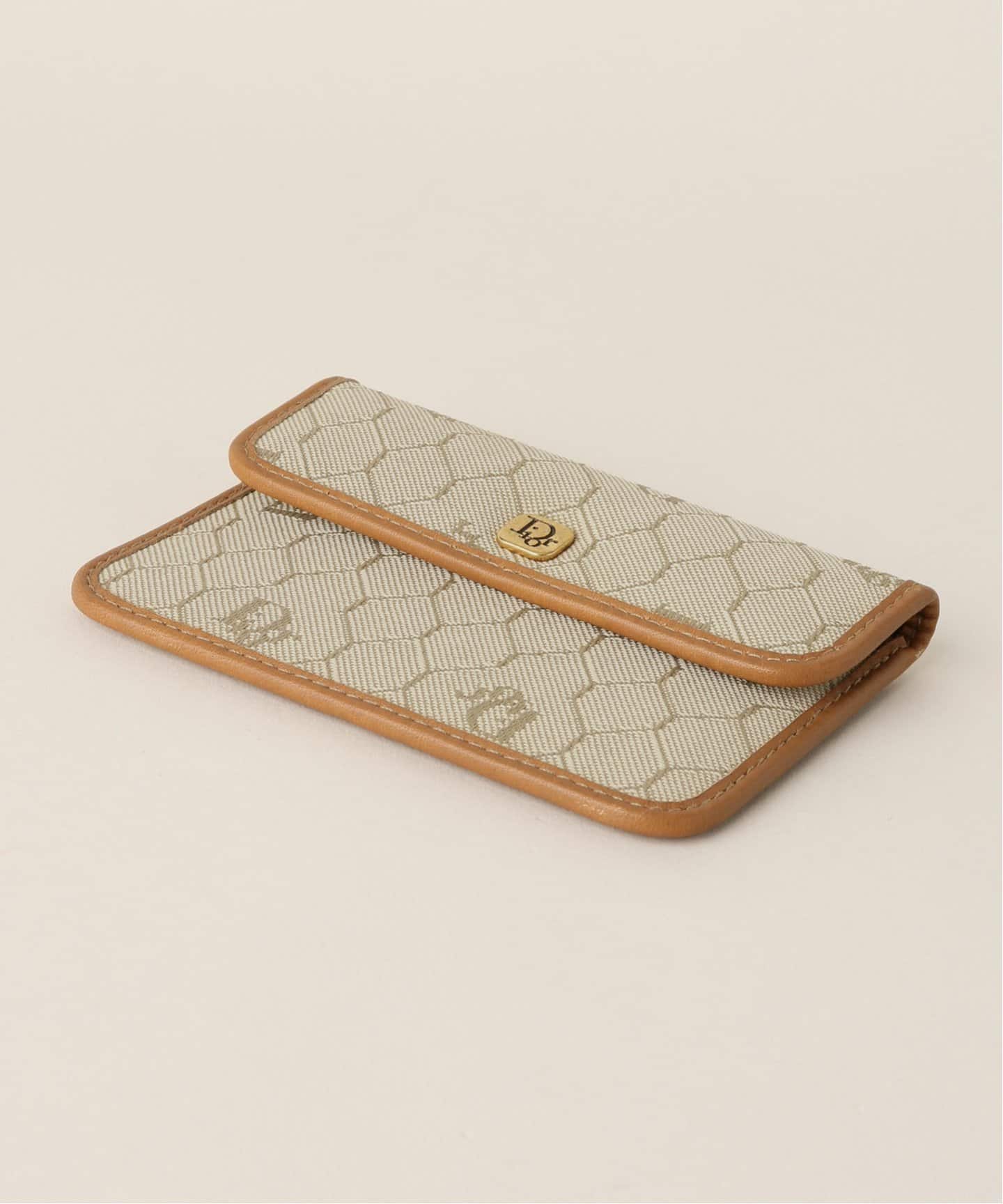 Dior / ディオール】Honeycomb pattern pouch（ポーチ）｜HIROB