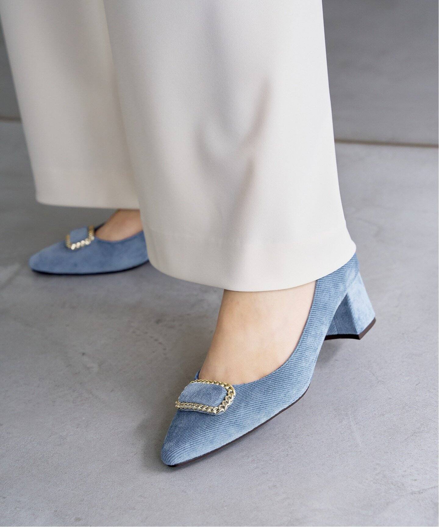 【美品】LE TALON 5.5cmチェーンバックルパンプス ブルー 24cm 5.5cmチェーンバックルパンプス（パンプス）｜LE TALON（ル