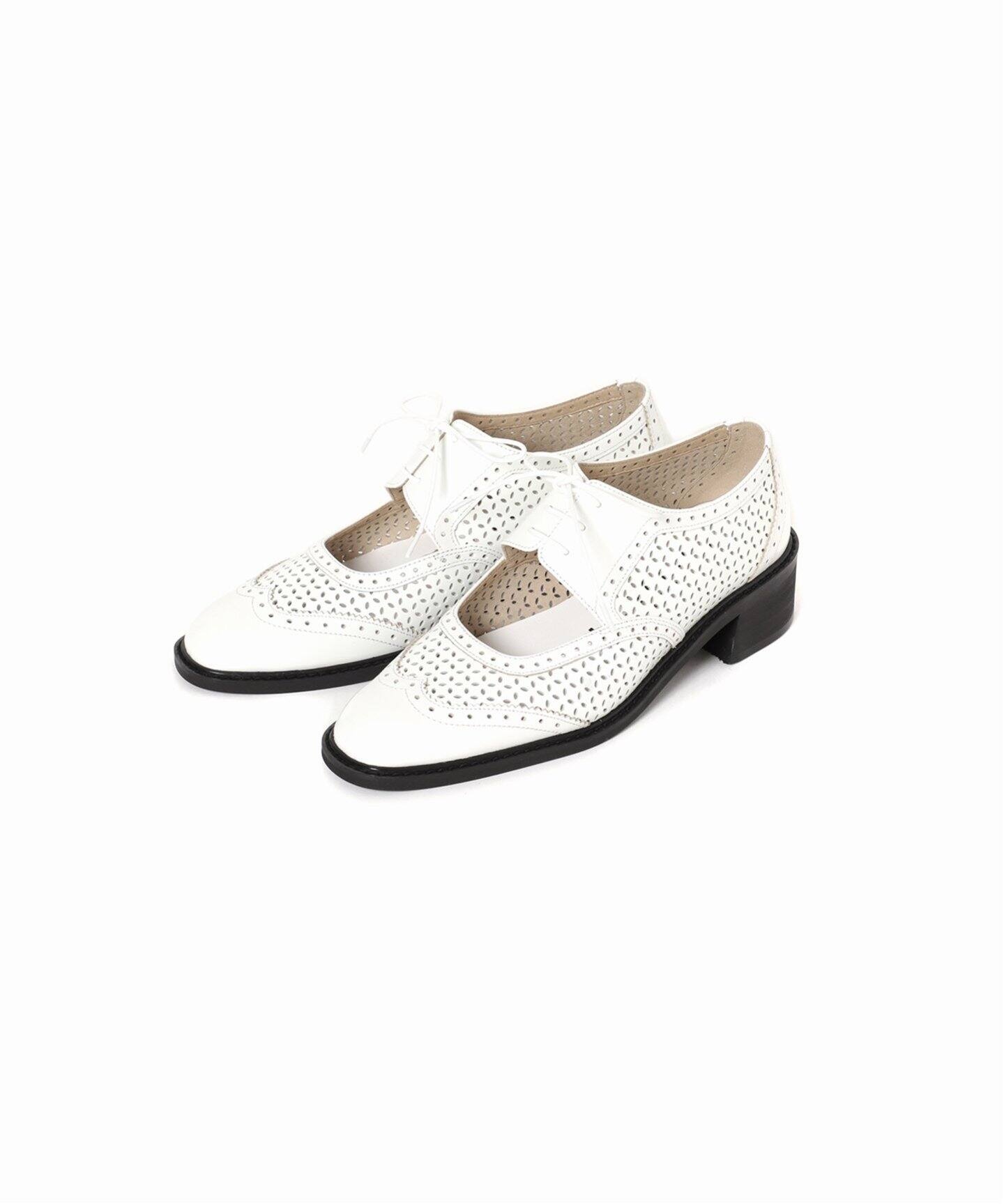 新品 LE TALON パンチングレースアップシューズ 定価22000円23.5 新品 LE TALON パンチングレースアップシューズ 定価22000円23.5