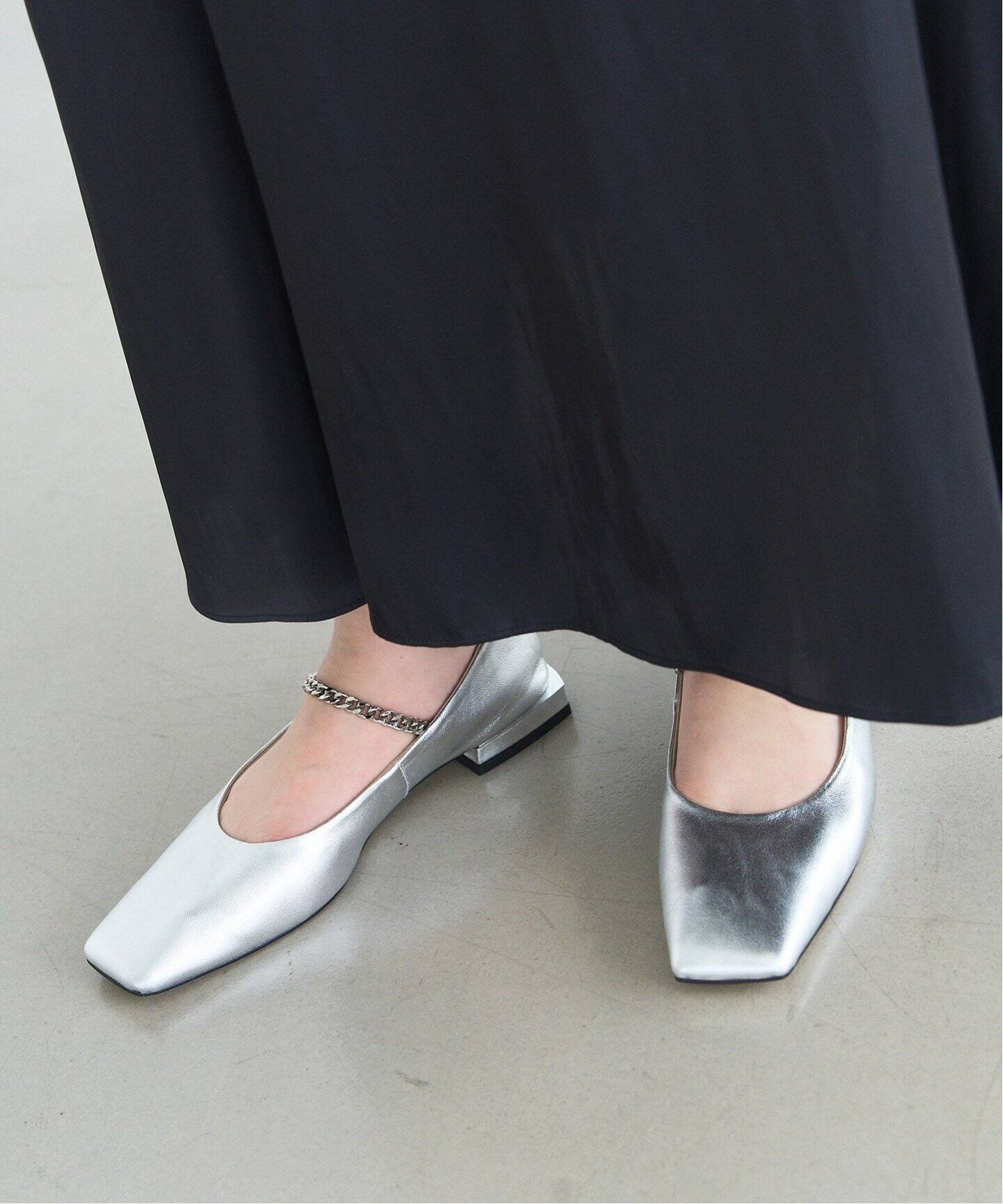 TAEKO HIGASHIHARA×LE TALONレザースクエアメリージェーンフラット 
