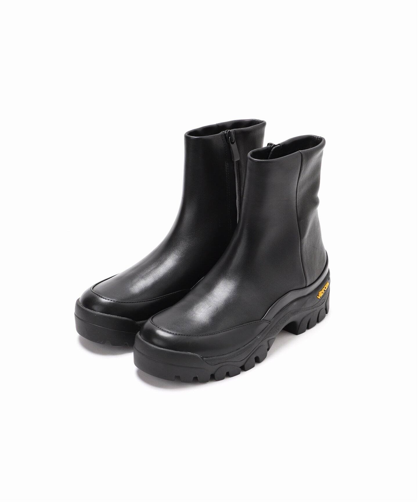 レザーVIBRAMソフトフィットショートブーツ（ブーティ・ショートブーツ 