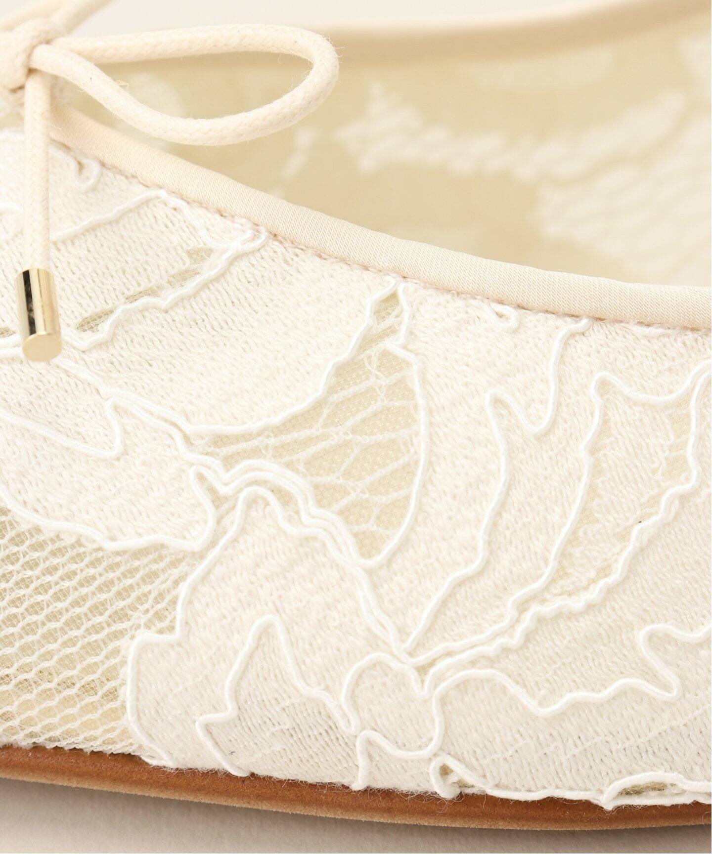 【美品】LE TALON リボン付きホワイトパンプス LE TALON｜《追加》6.5cmスクエアメタルリボンパンプス