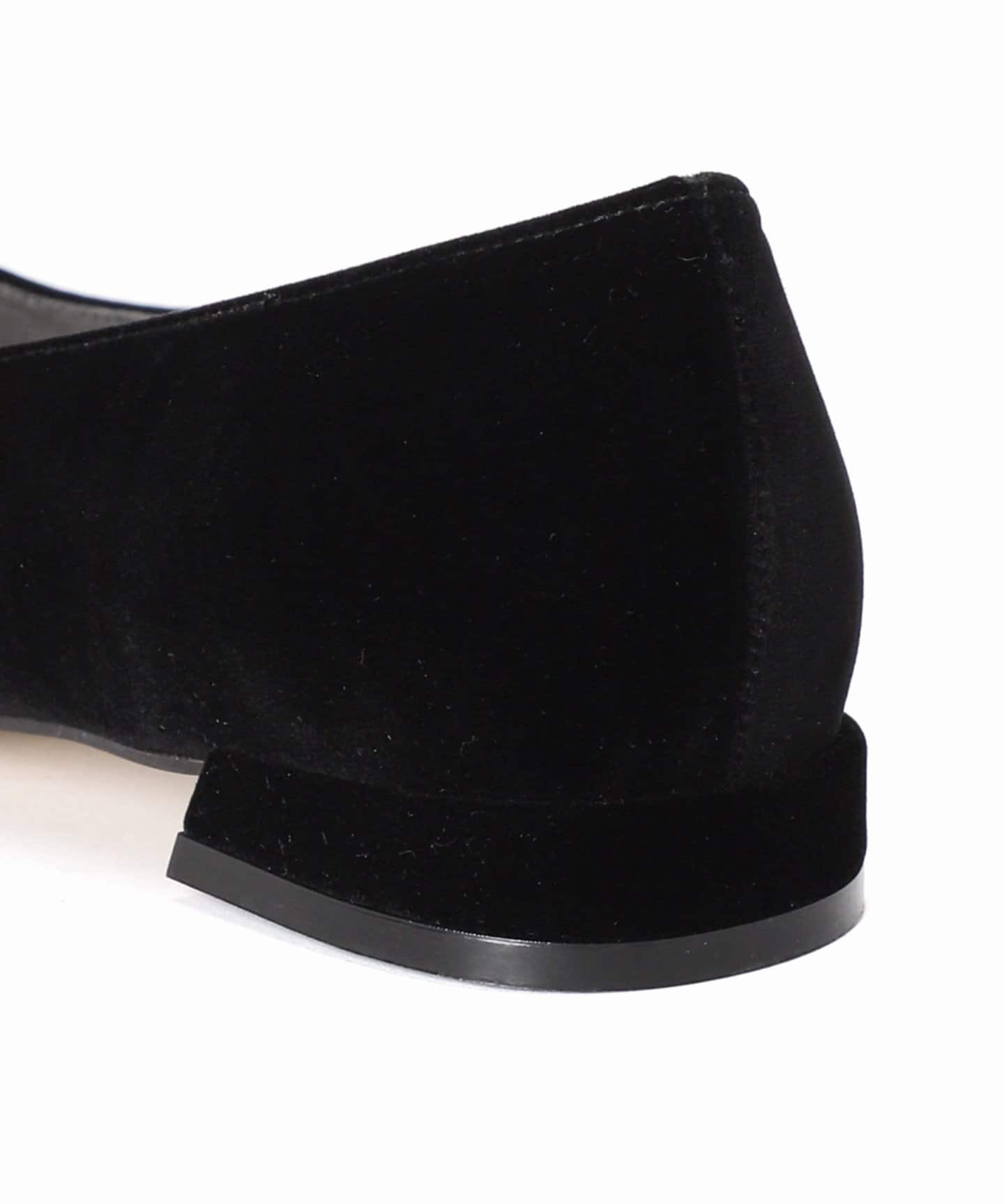 ポインテッドトゥキャップチェーンフラット（フラットシューズ