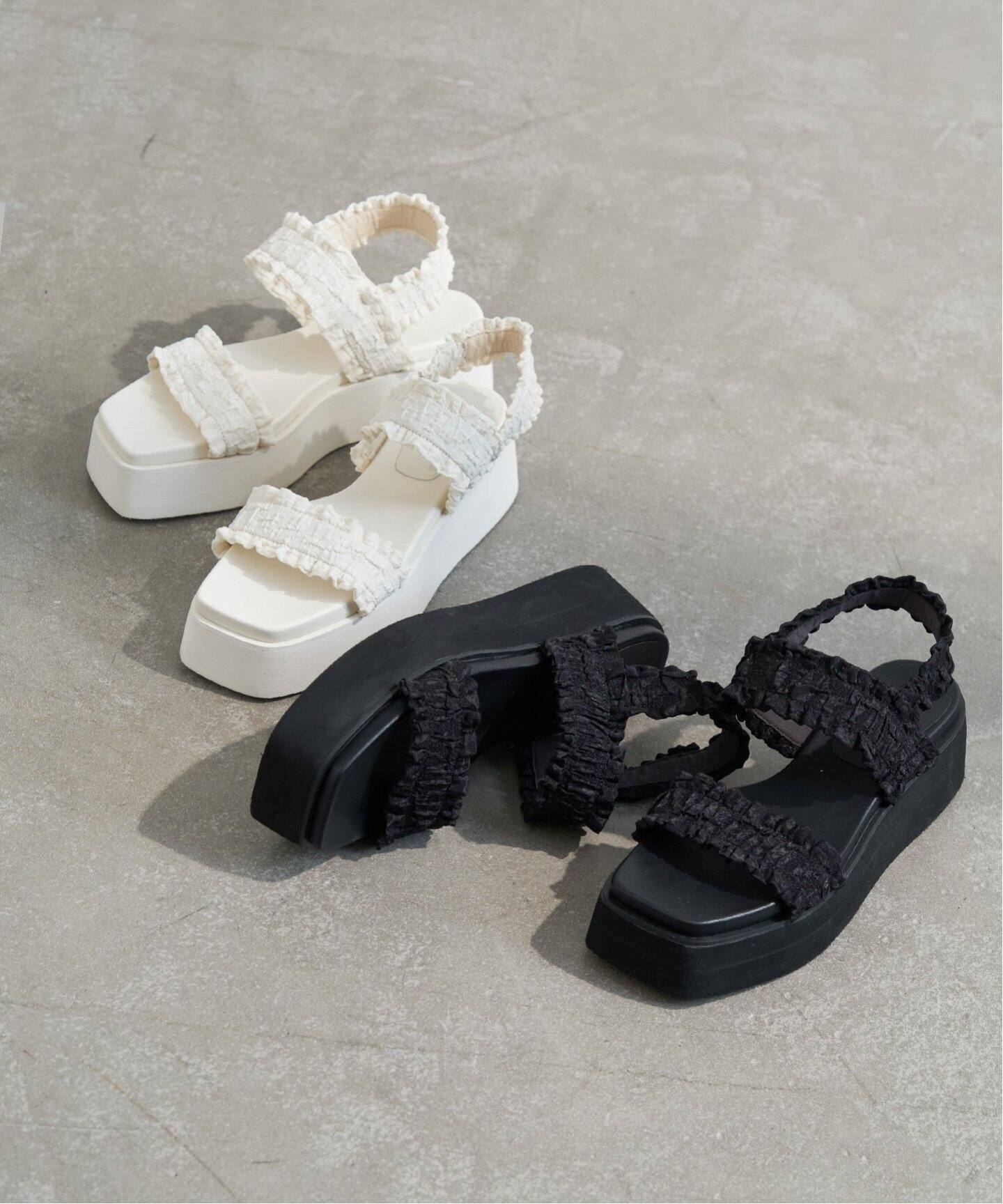 定価3.9万 新品 Eytys QUEST ブラック 41 厚底 サンダル（EYTYS  