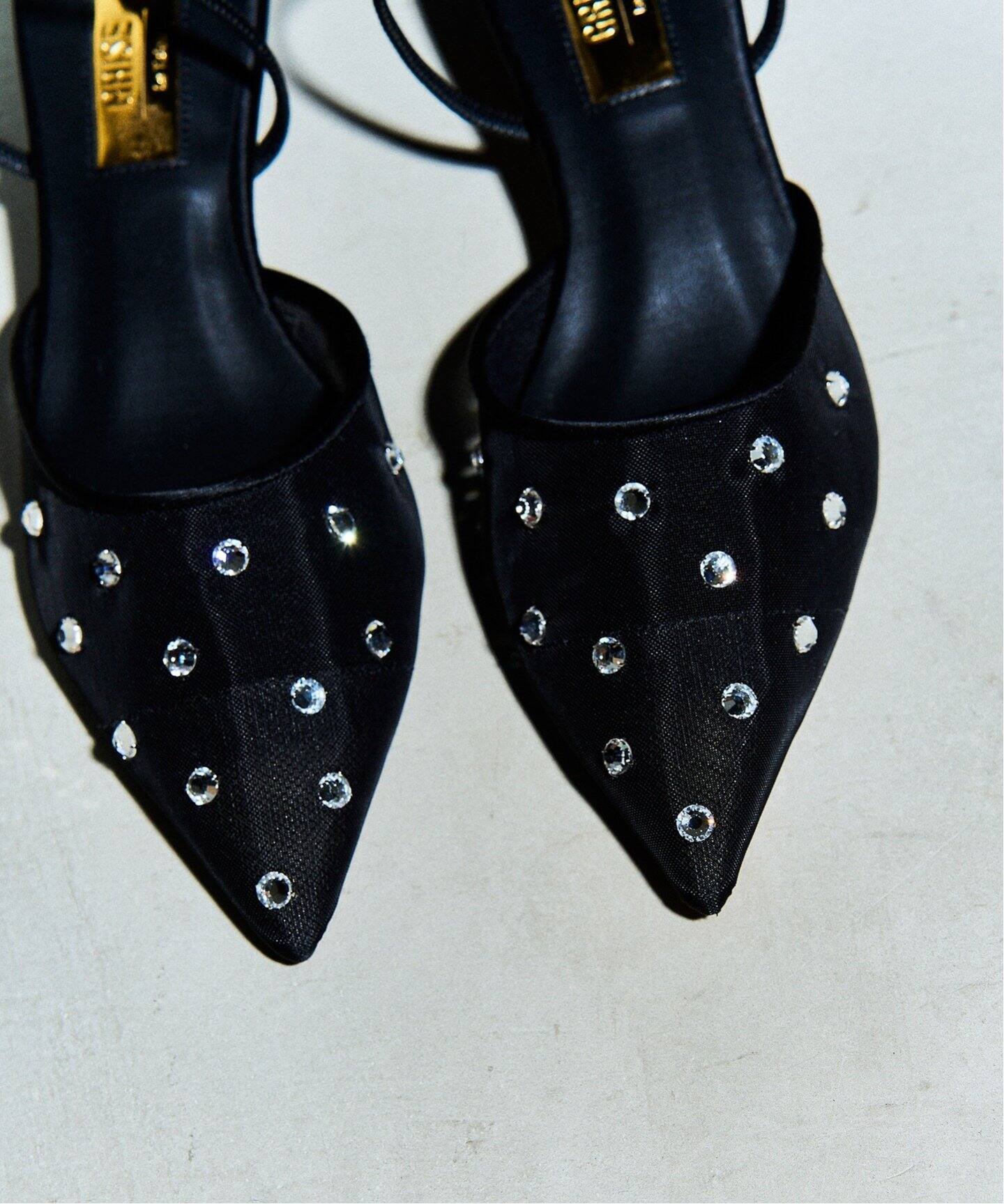 GRISE3.5cmポインテッドシアードットスリングバック（パンプス）｜LE 