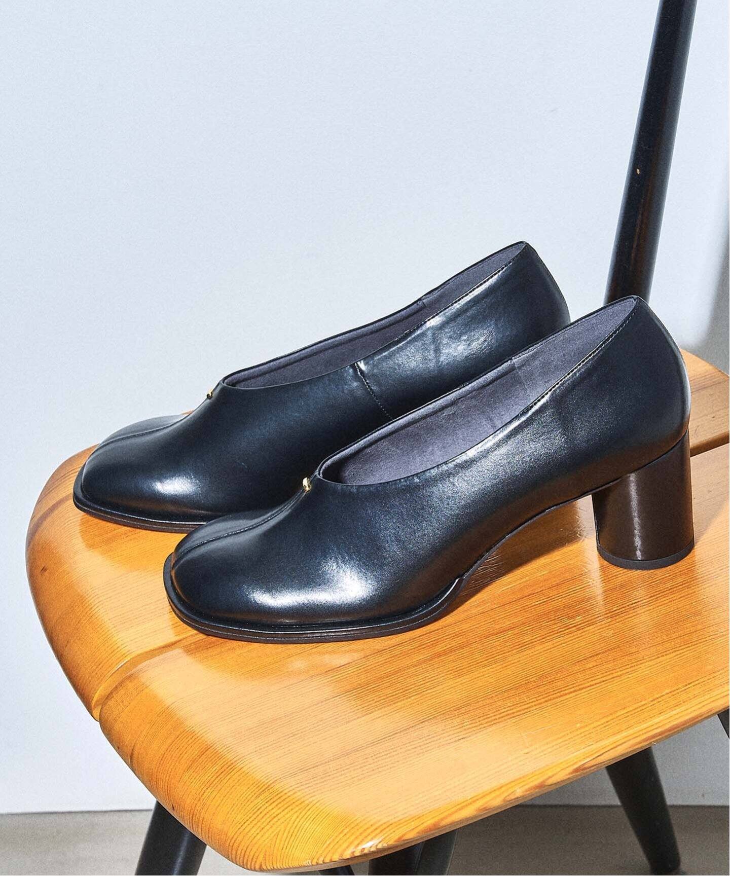 LUCA購入 HITMAN＆Co. カタログ掲載 うらやまし パンプス 