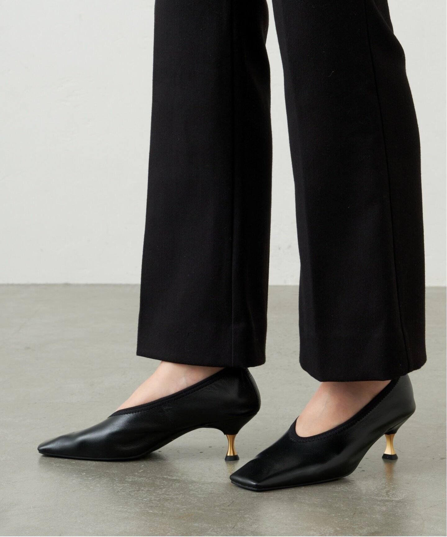 GRISE5.5cmレザースクエアストレッチパンプス（パンプス）｜LE TALON 