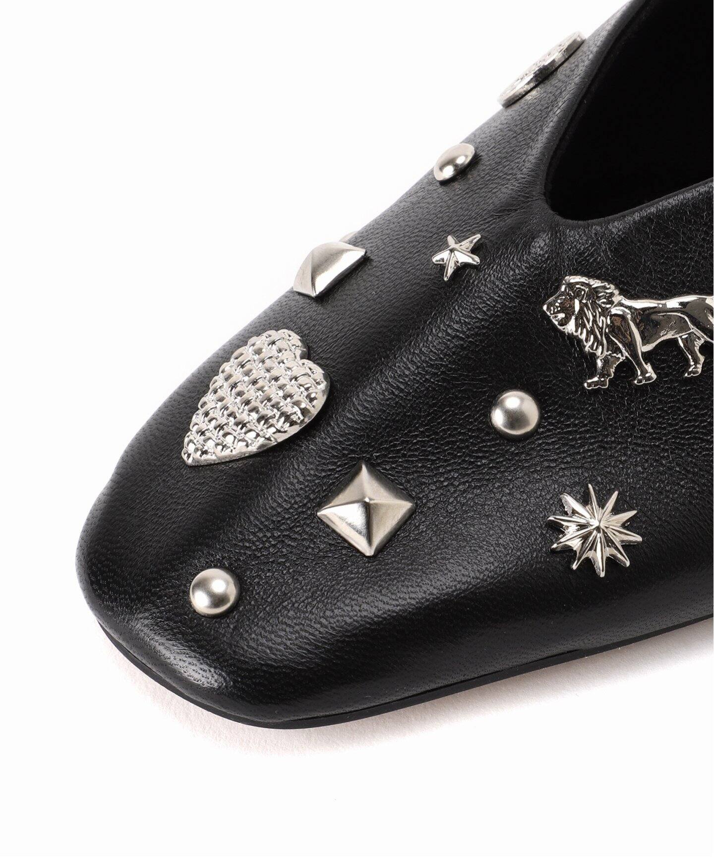 GRISEレザーEDGEマルチスタッズメリージェーン（フラットシューズ  