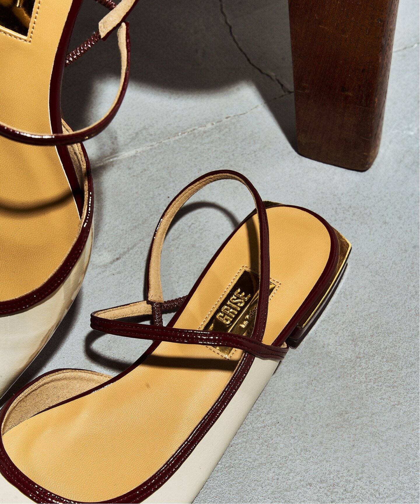 GRISEポインテッドストラップスリングバック（フラットシューズ）｜LE