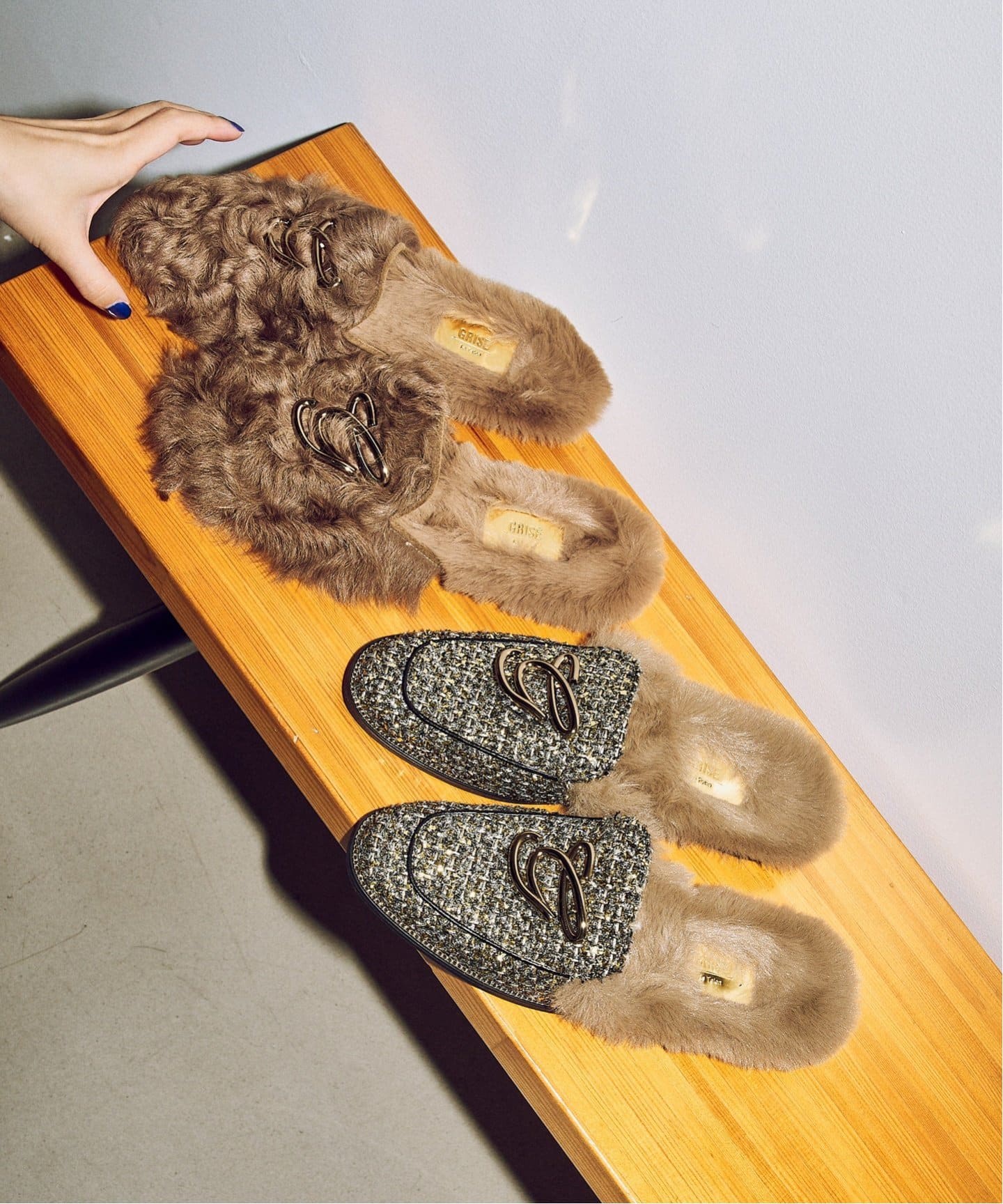 GRISEメタルモチーフスリッパ（その他シューズ）｜LE TALON（ル タロン