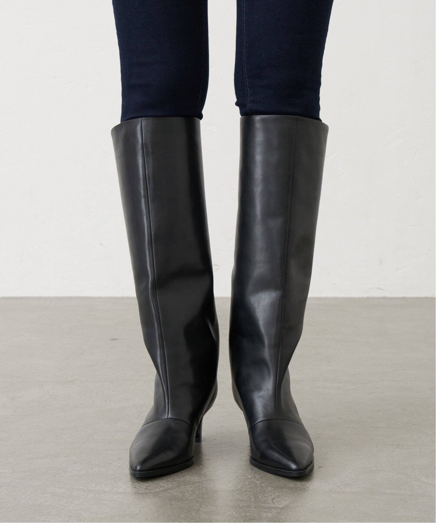 GRISE5.5cmレザーポインテッドワイドシャフトロングブーツ（ロング  