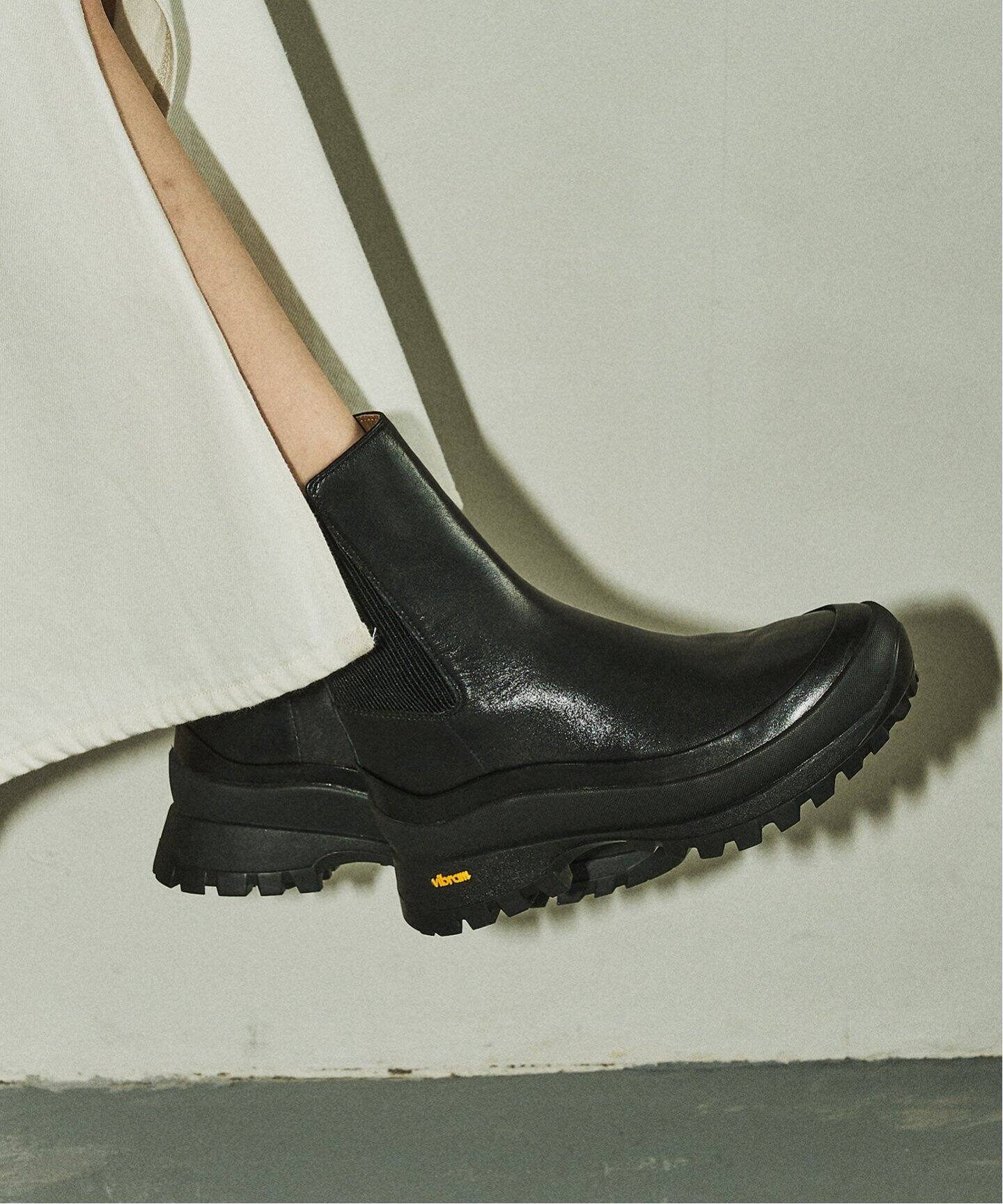 GRISEレザーVIBRAMバックリブショートブーツ（ブーティ・ショート 