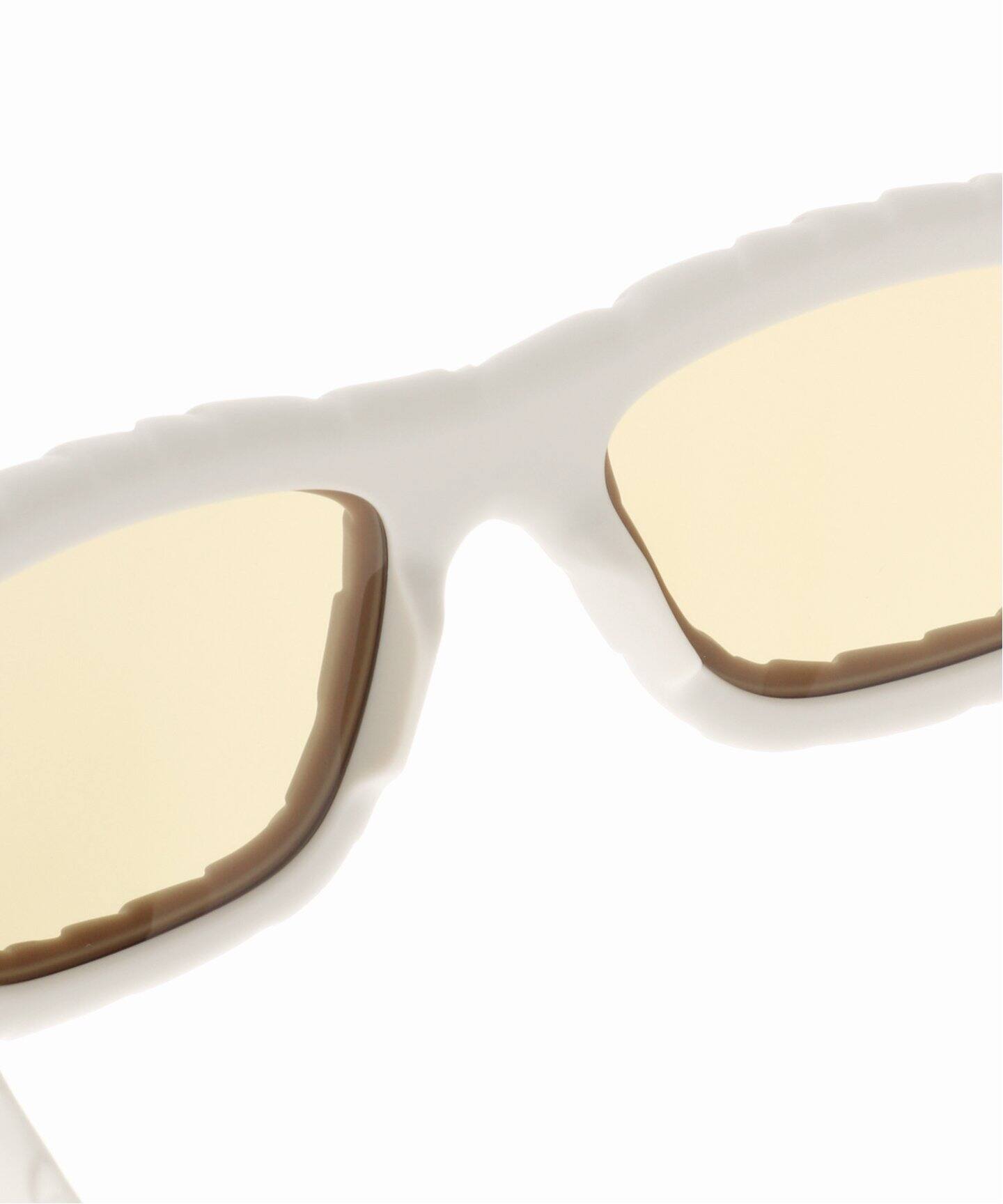 BOTTEGA VENETA BV1303S006 Sunglasses（サングラス）｜EYETHINK