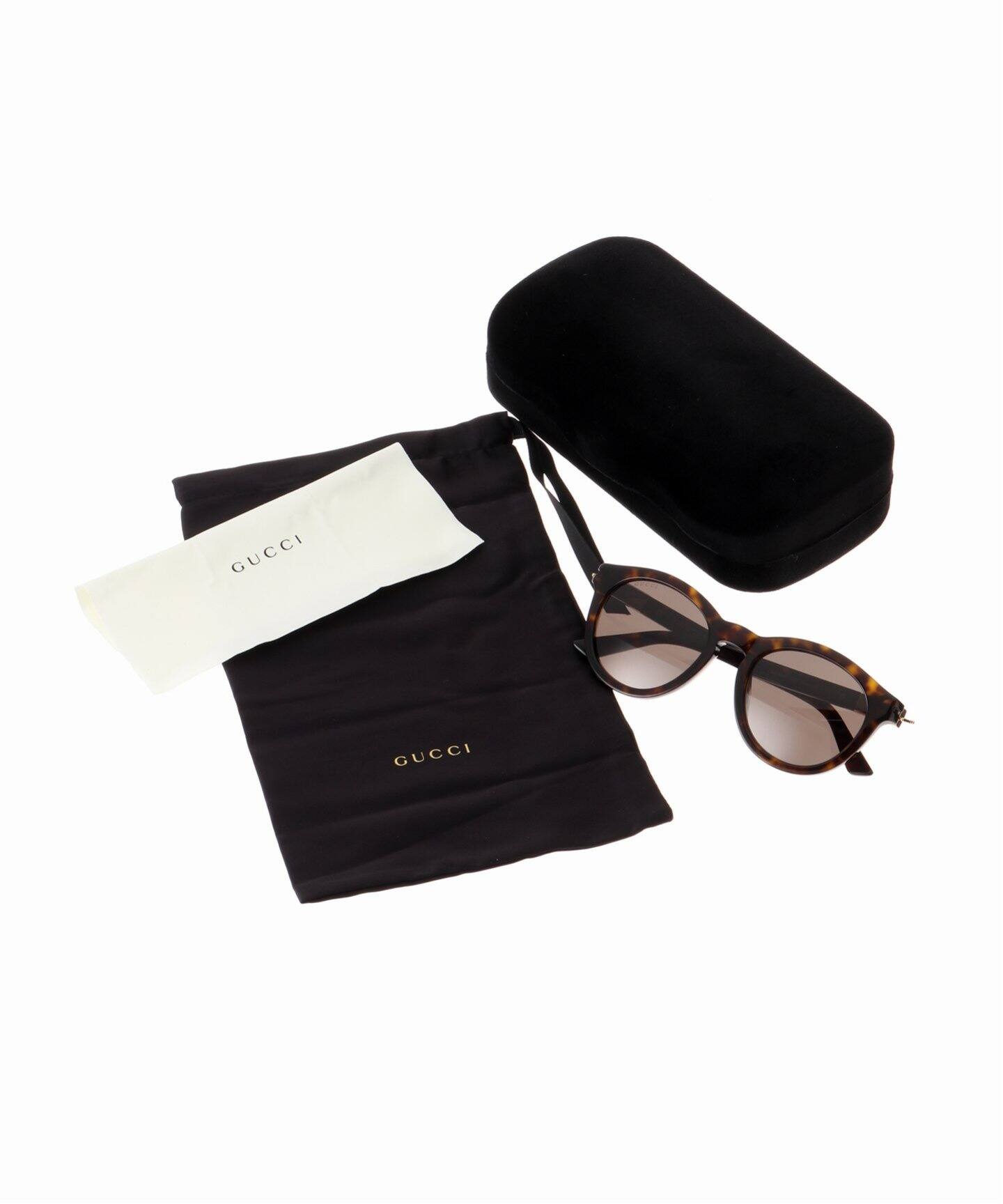 【しゅんちゃん】GUCCI ブラック サングラス ケース付き GUCCI グッチ ブラック サングラス ケース付き - メルカリ