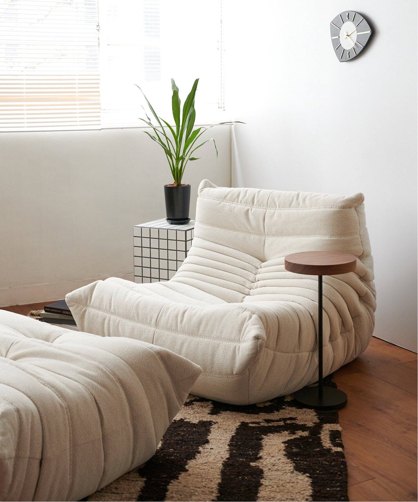 中型商品》【ligne roset/リーン・ロゼ】ROSETCHANTERELLE サイド  