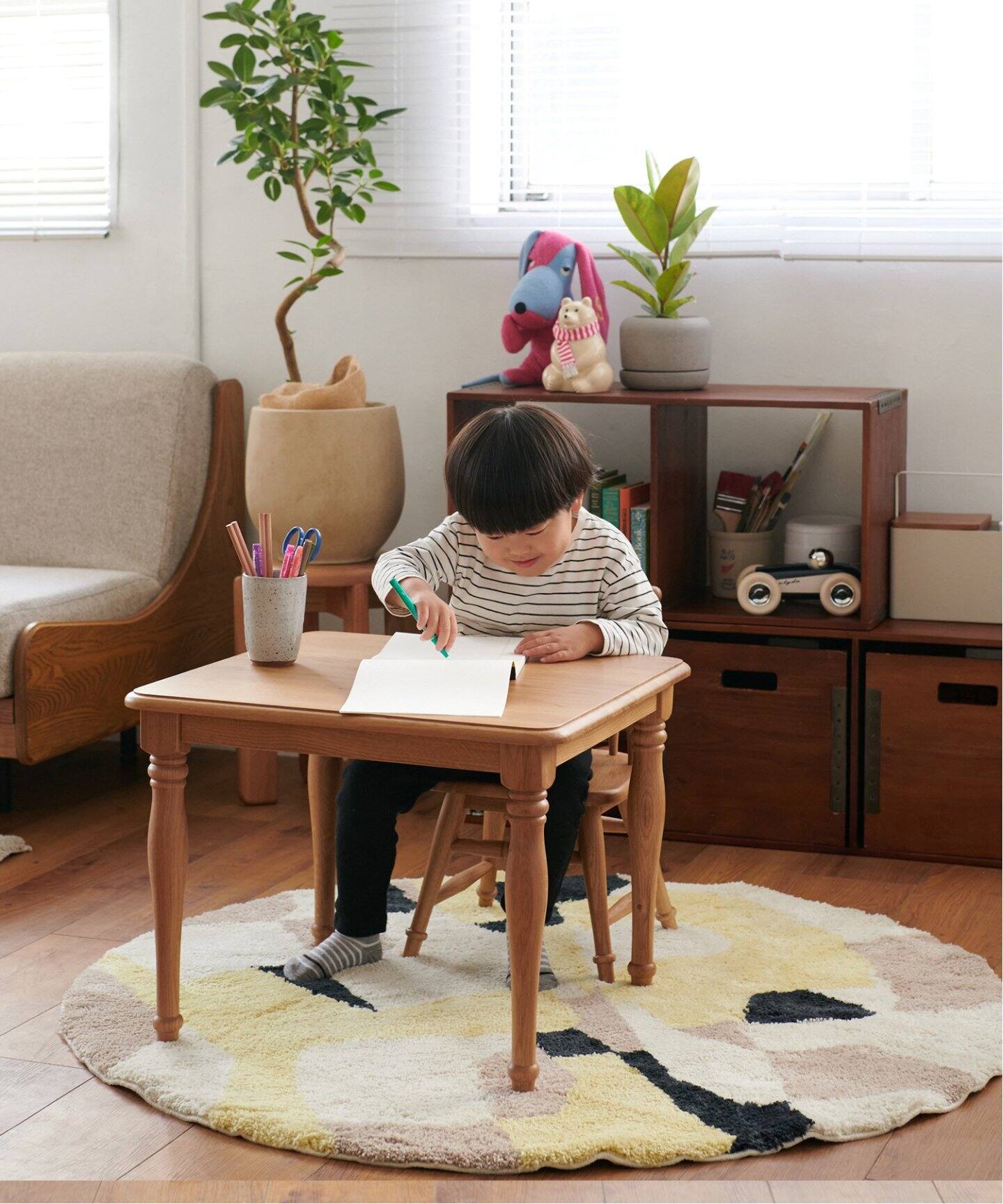 ADEL Tiny Table アデル キッズ テーブル（テーブル）｜ACME Furniture  