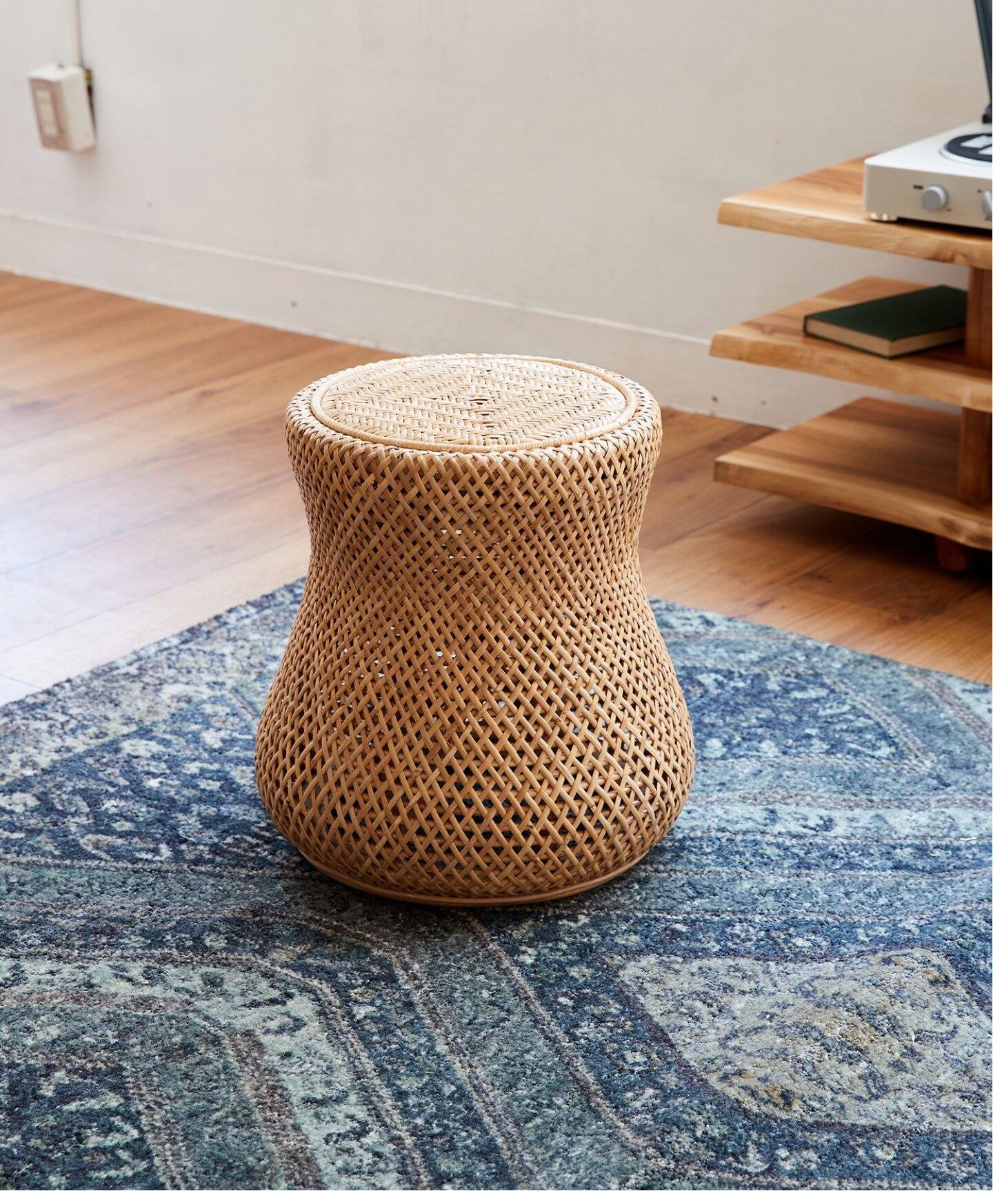 中型商品》【Sunflower Rattan/サンフラワーラタン】RATTAN STOOL 
