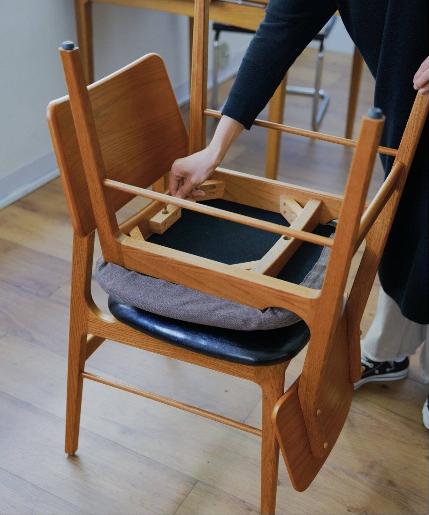 予約》《中型商品》HABITAT DINING CHAIR ハビタ ダイニング チェア 