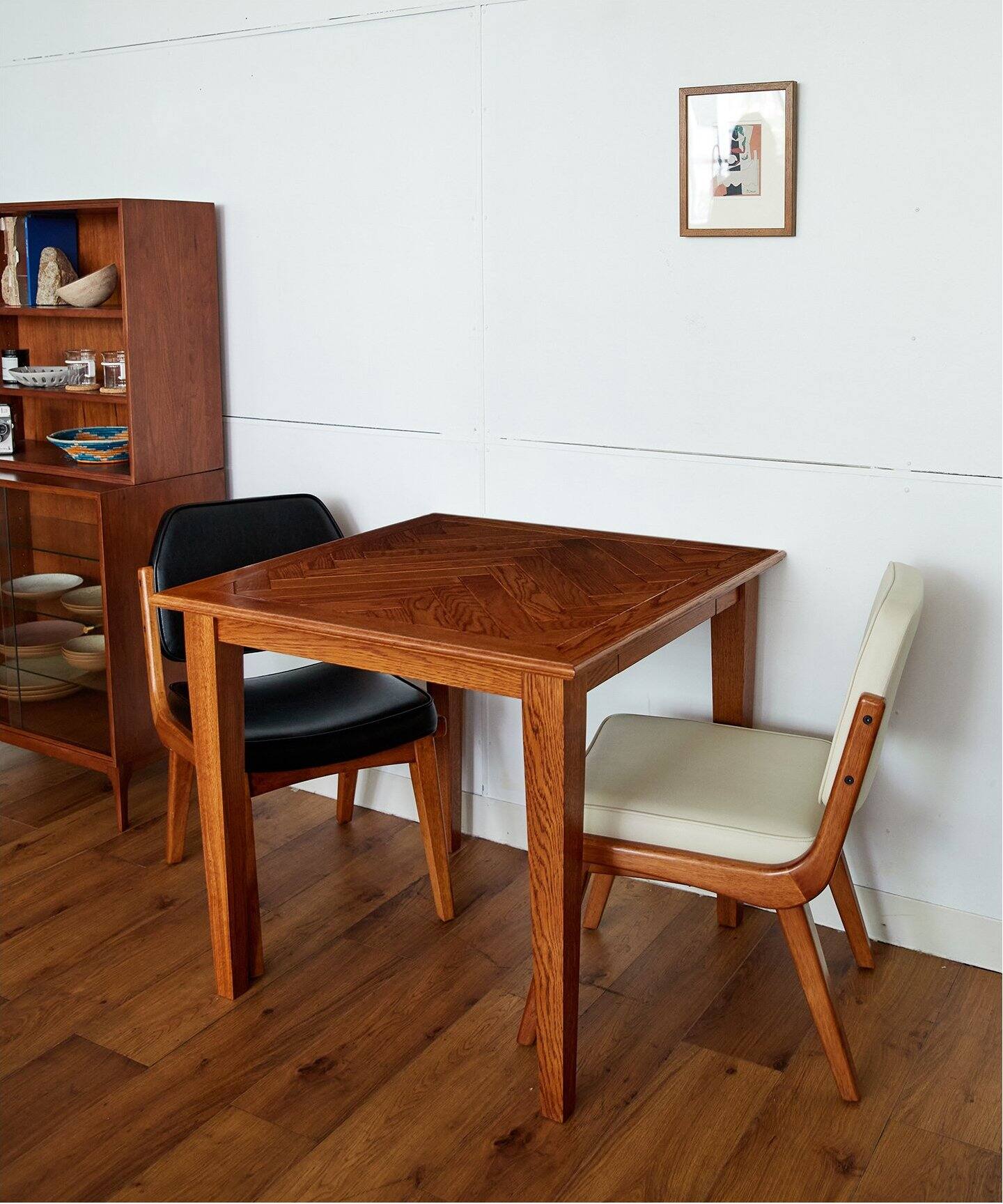 予約》《中型商品》SIERRA CHAIR ivory シエラチェア（チェア）｜ACME 