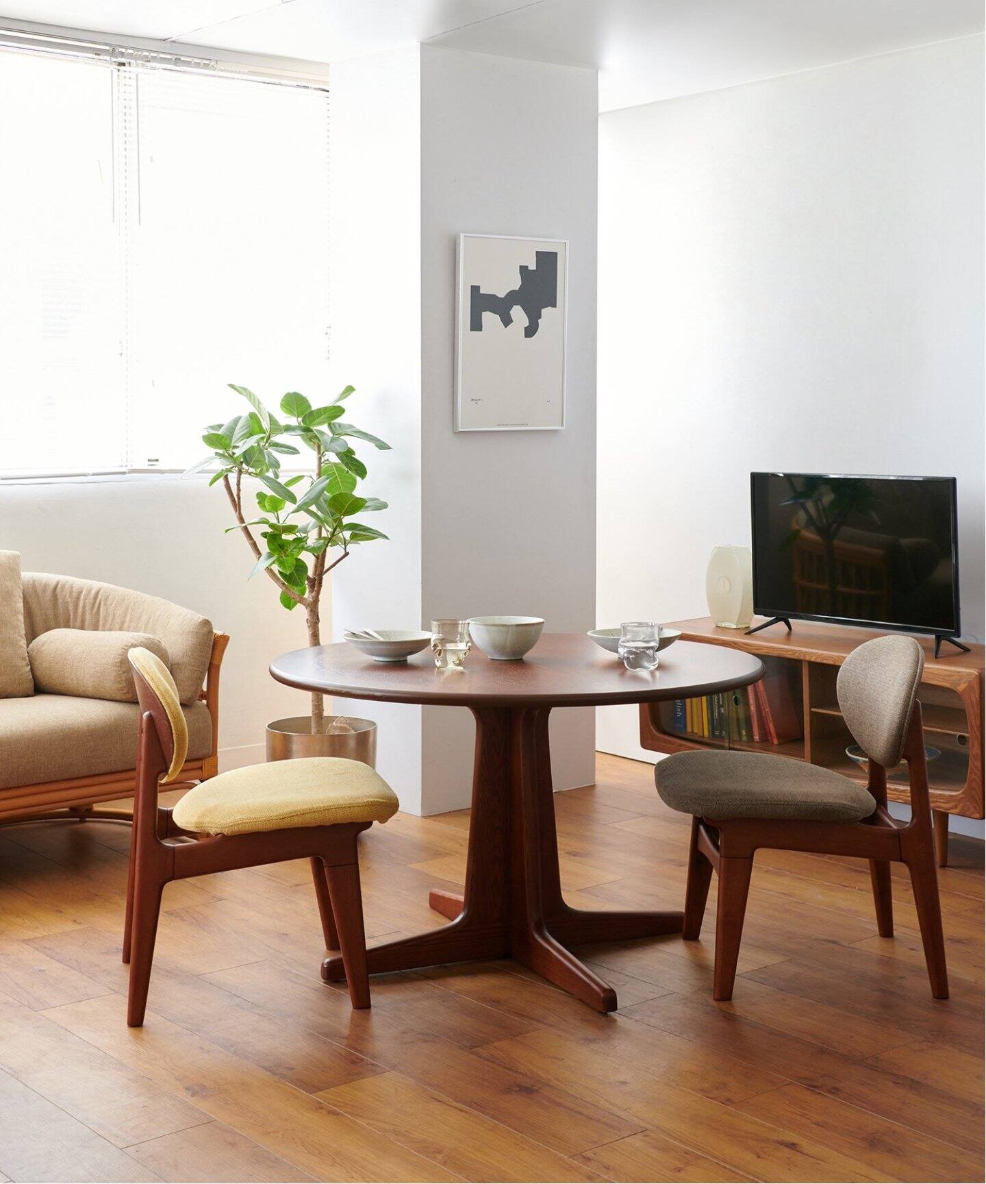 大型商品》TRESTLES LOUNGE CHAIR(BE) トラッセルラウンジチェア