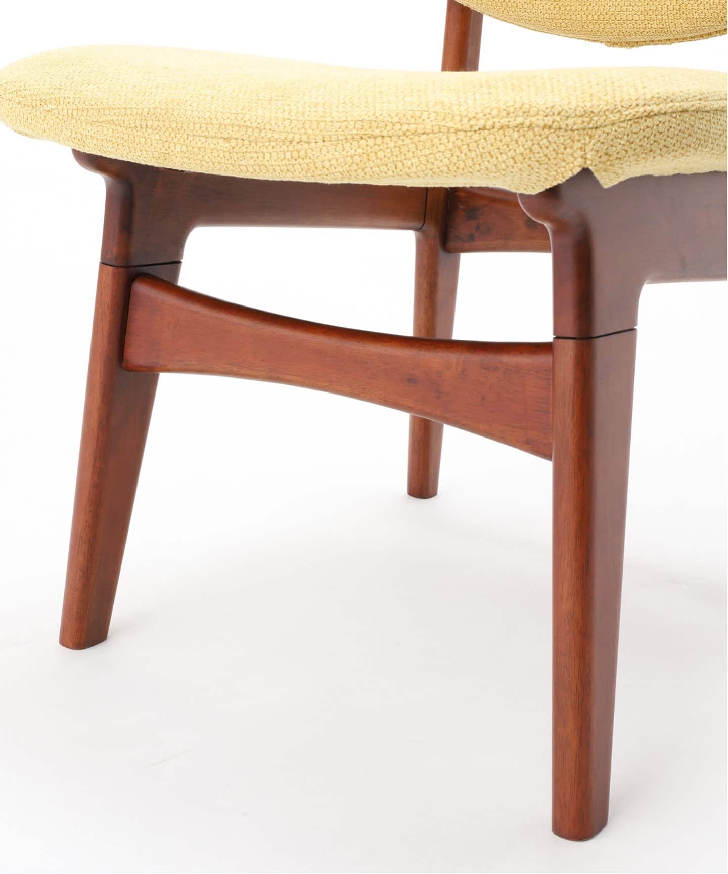 大型商品》TRESTLES LOUNGE CHAIR(Y) トラッセルラウンジチェア