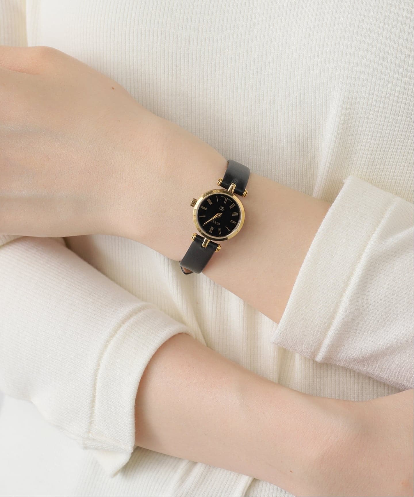 GUCCI 2000L Black roman（ヴィンテージ）｜HIROB（ヒロブ）の